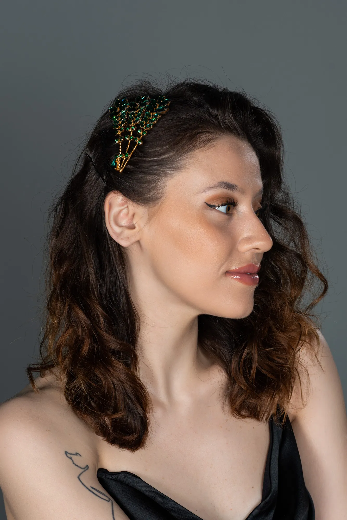 Emerald Green-Crown UK585