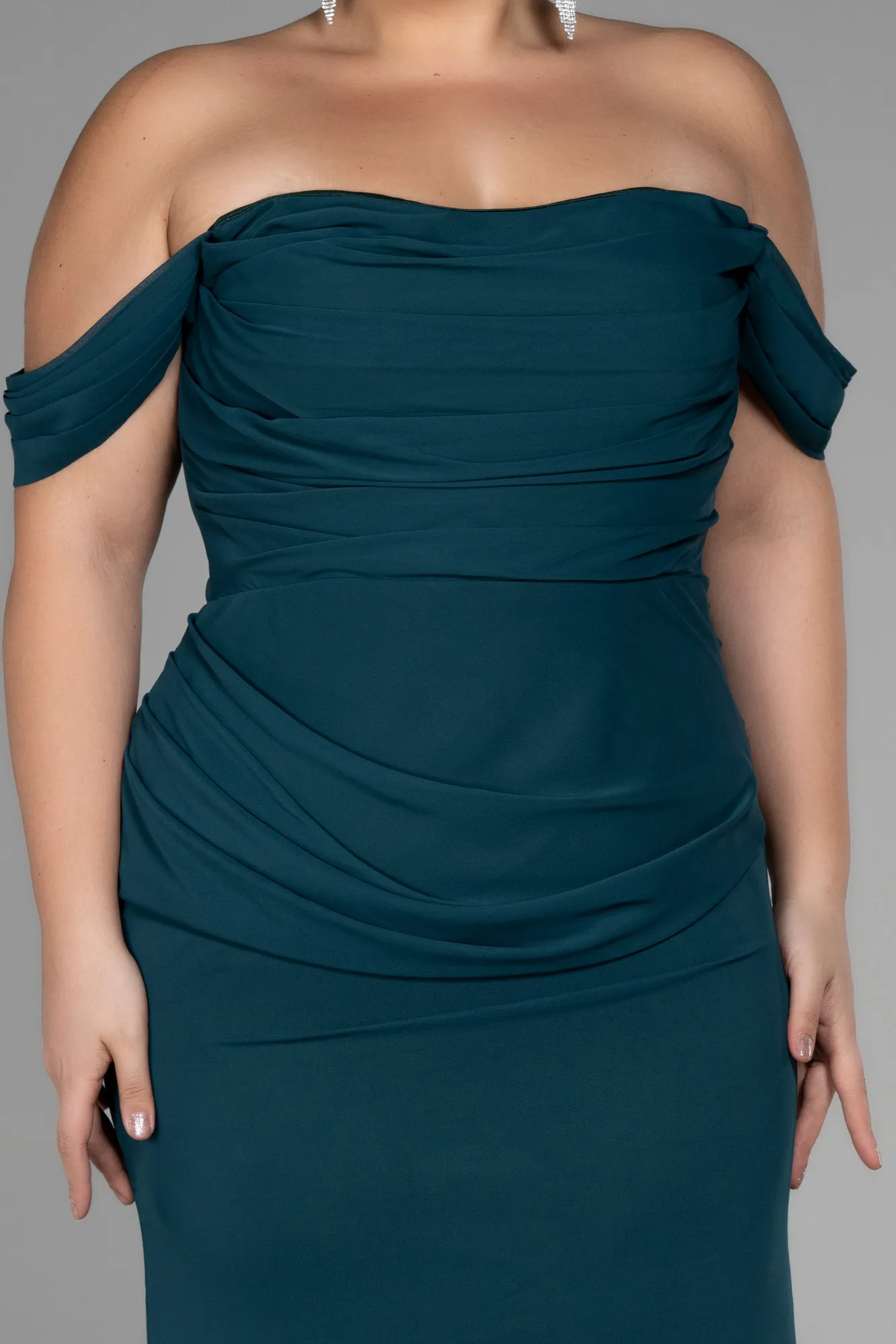 Emerald Green-Long Chiffon Plus Size Evening Dress ABU3353