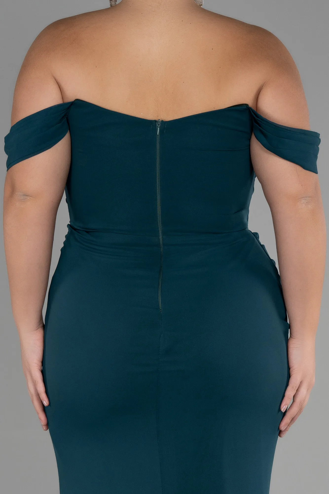 Emerald Green-Long Chiffon Plus Size Evening Dress ABU3353