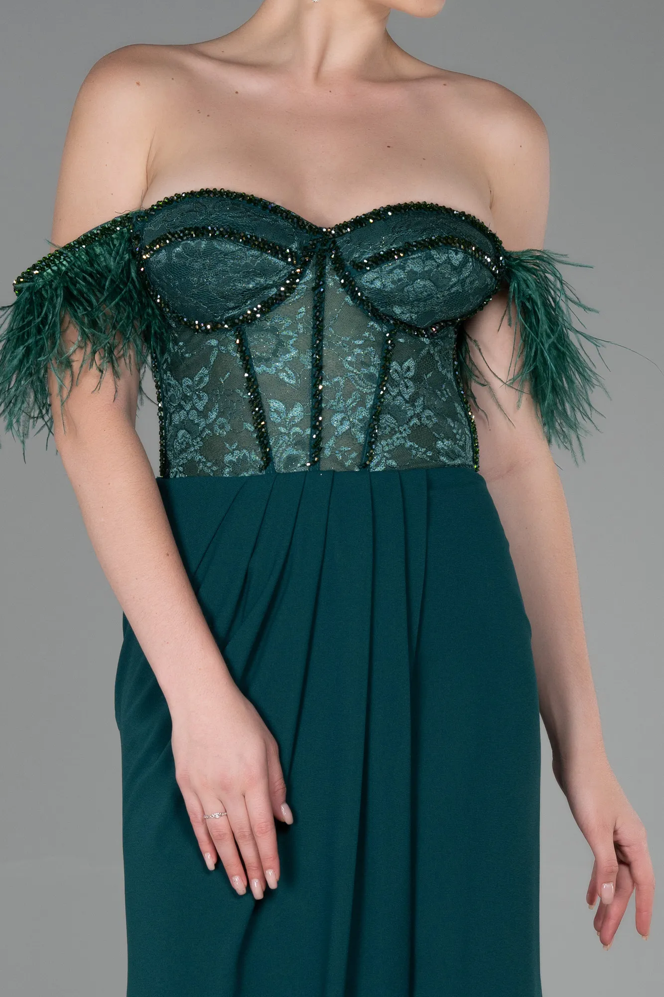 Emerald Green-Long Dantelle Evening Dress ABU3263