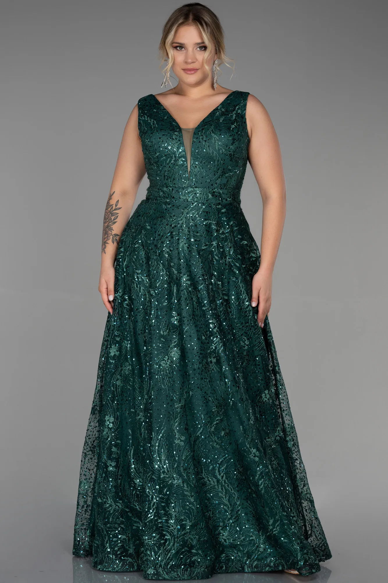 Emerald Green-Long Laced Plus Size Evening Dress ABU3287