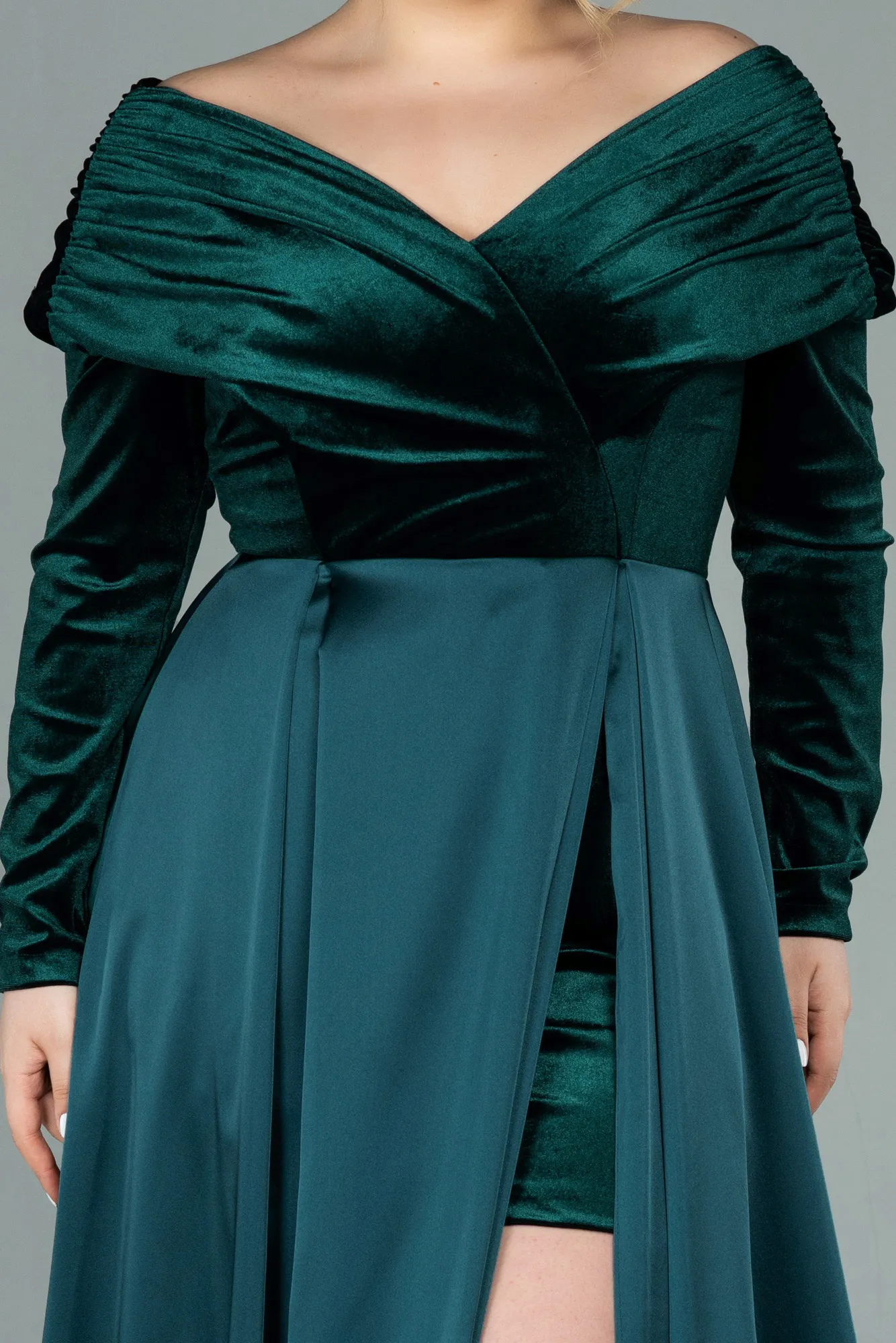Emerald Green-Long Oversized Evening Dress ABU2084
