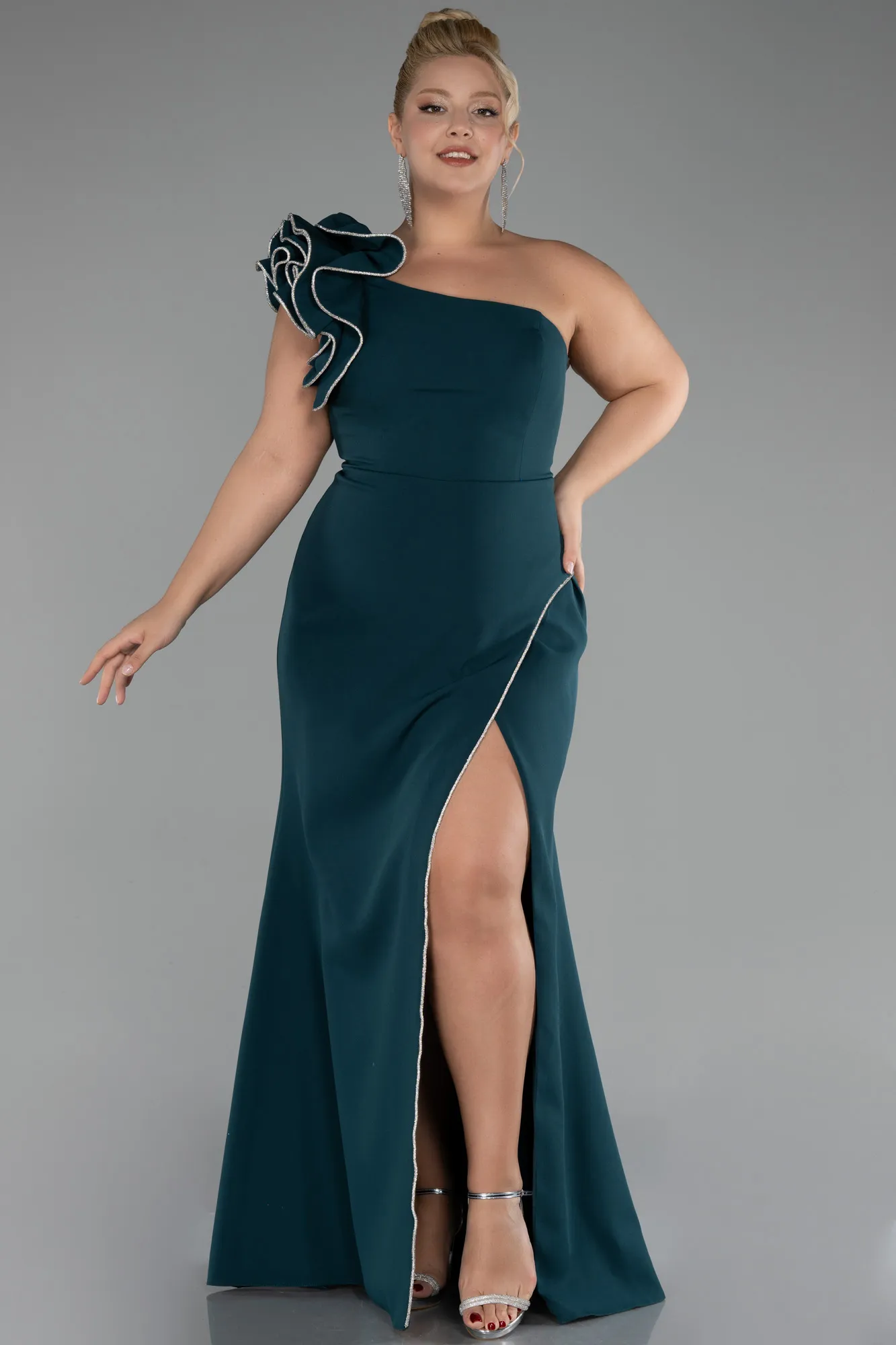 Emerald Green-Long Plus Size Engagement Dress ABU3911