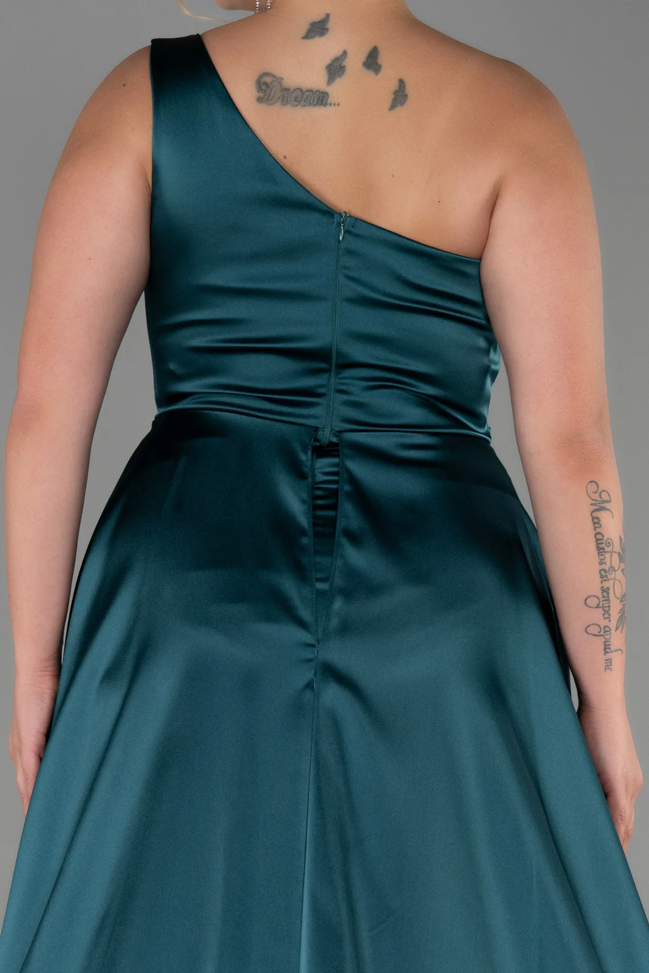 Emerald Green-Long Plus Size Evening Dress ABU3171