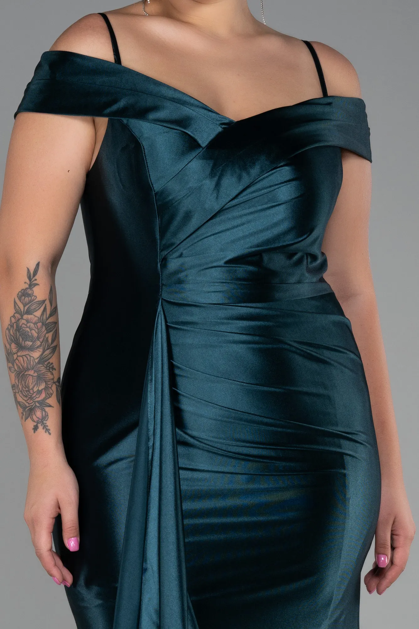 Emerald Green-Long Plus Size Evening Dress ABU3255