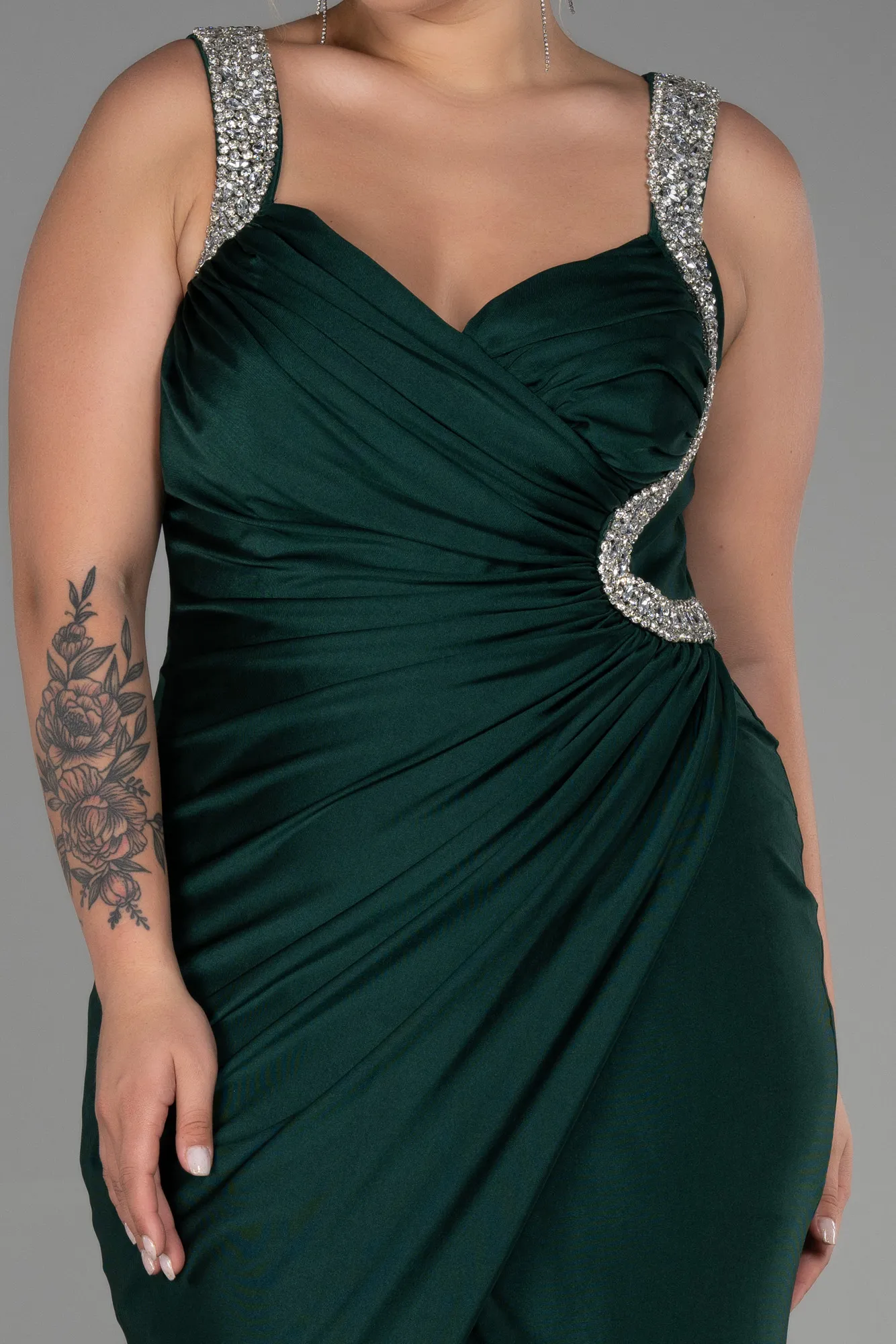 Emerald Green-Long Plus Size Evening Dress ABU3271