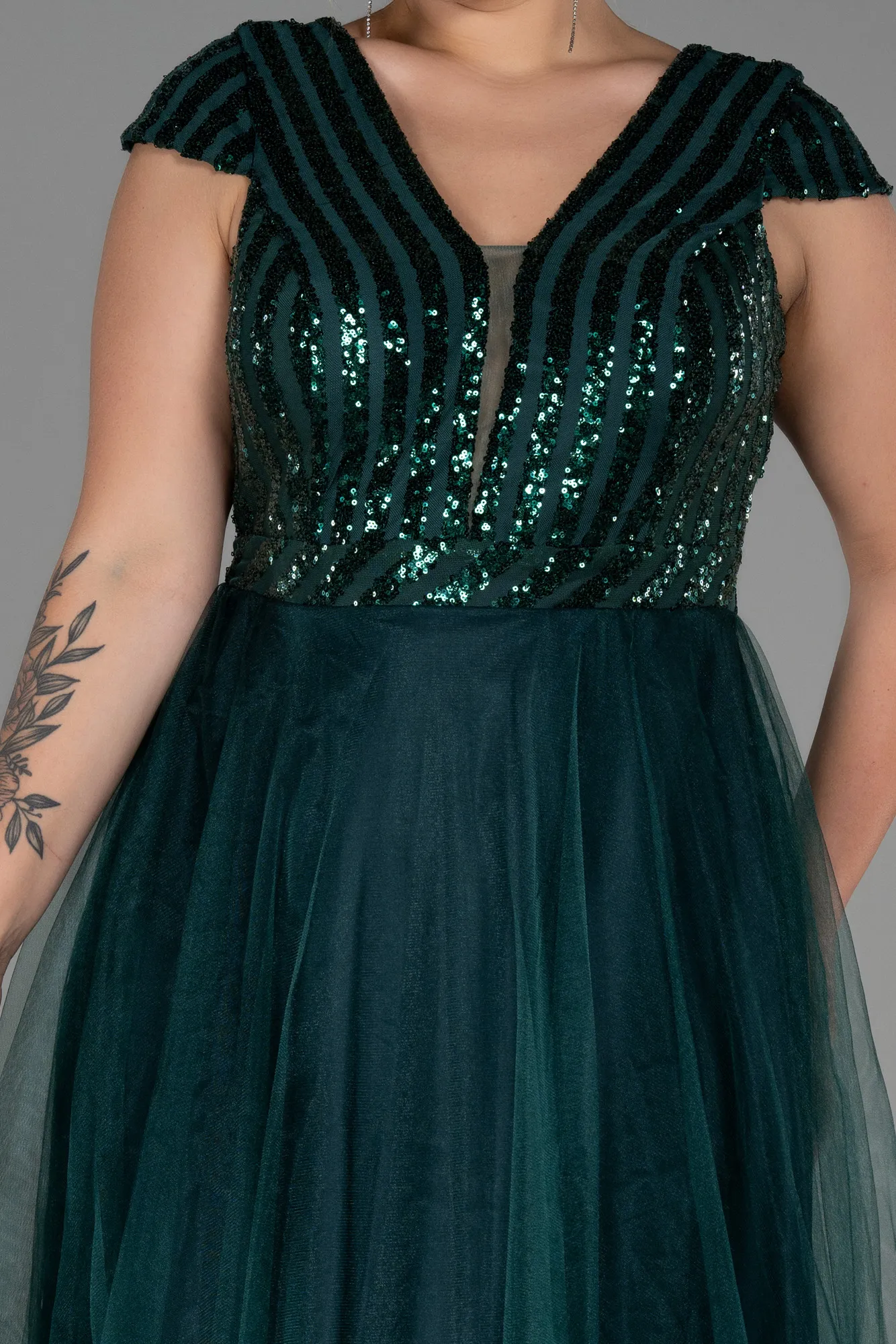 Emerald Green-Long Plus Size Evening Dress ABU3281
