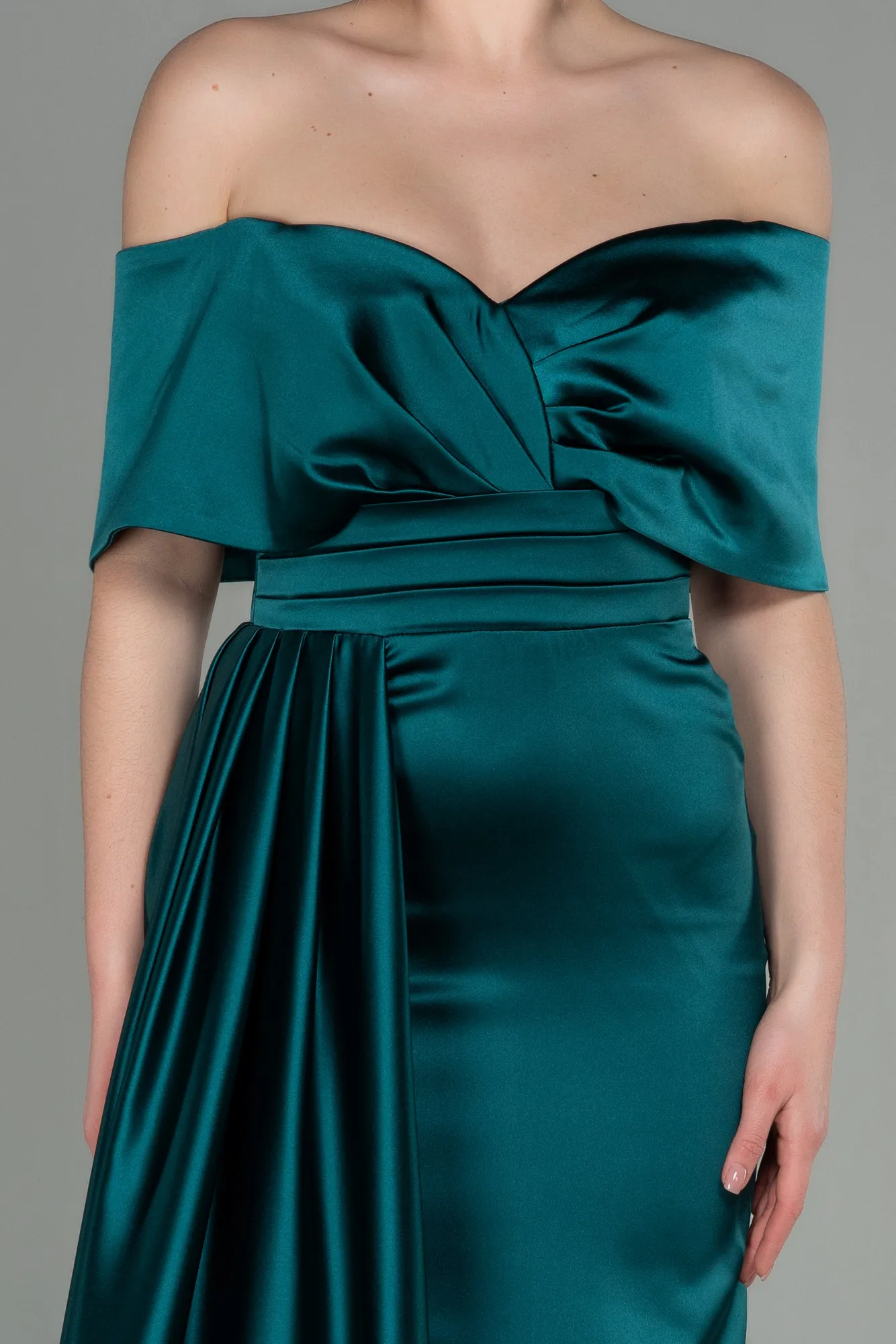 Emerald Green-Long Satin Evening Dress ABU2893