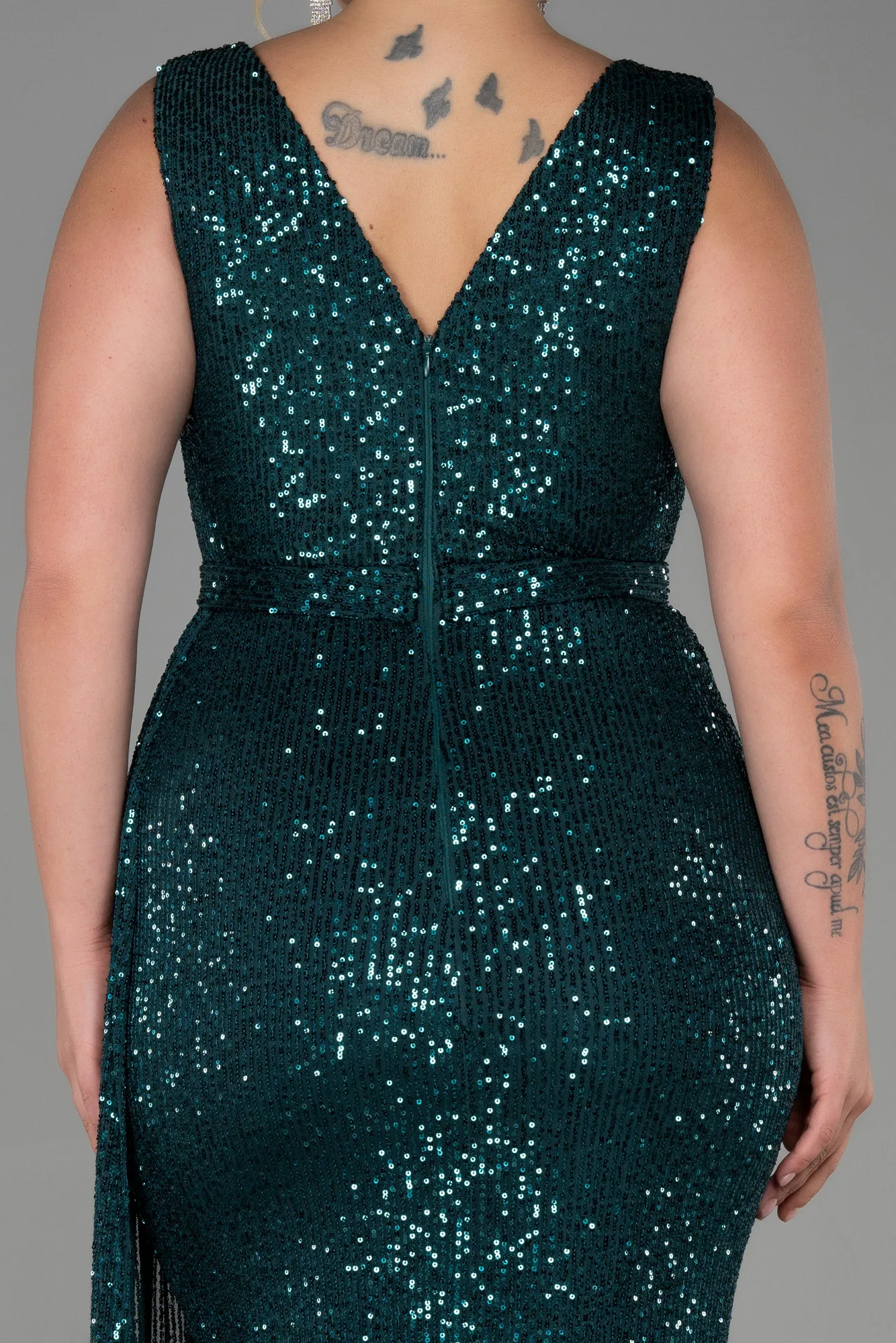 Emerald Green-Long Scaly Plus Size Evening Dress ABU3194
