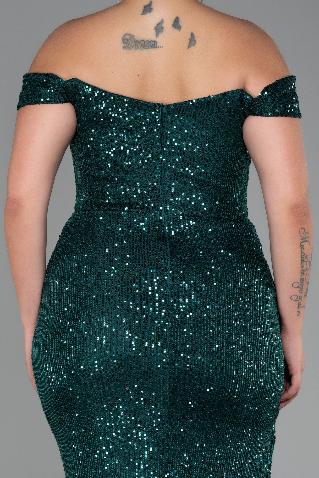 Emerald Green-Long Scaly Plus Size Evening Dress ABU3203