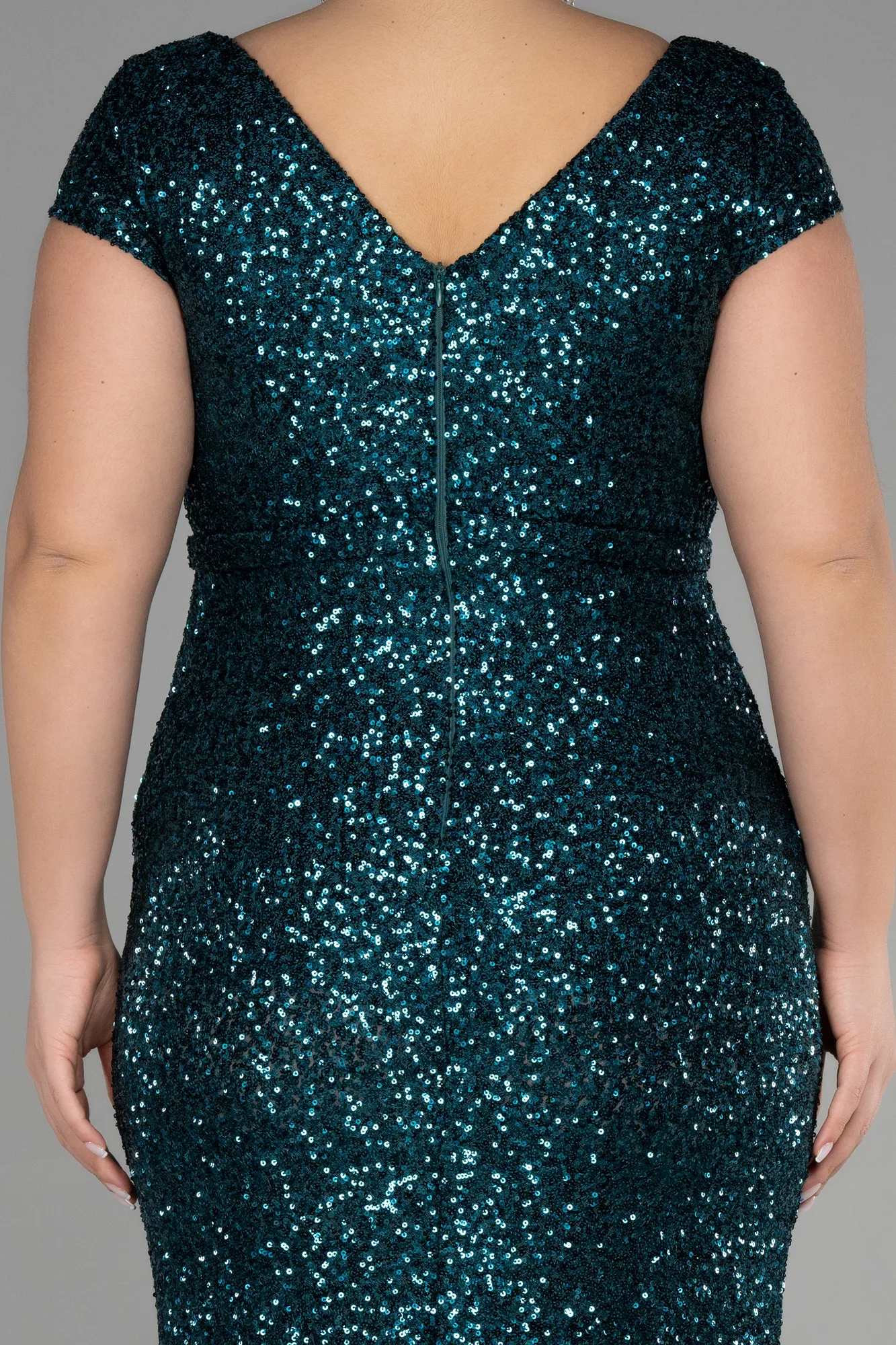 Emerald Green-Long Scaly Plus Size Evening Dress ABU3465