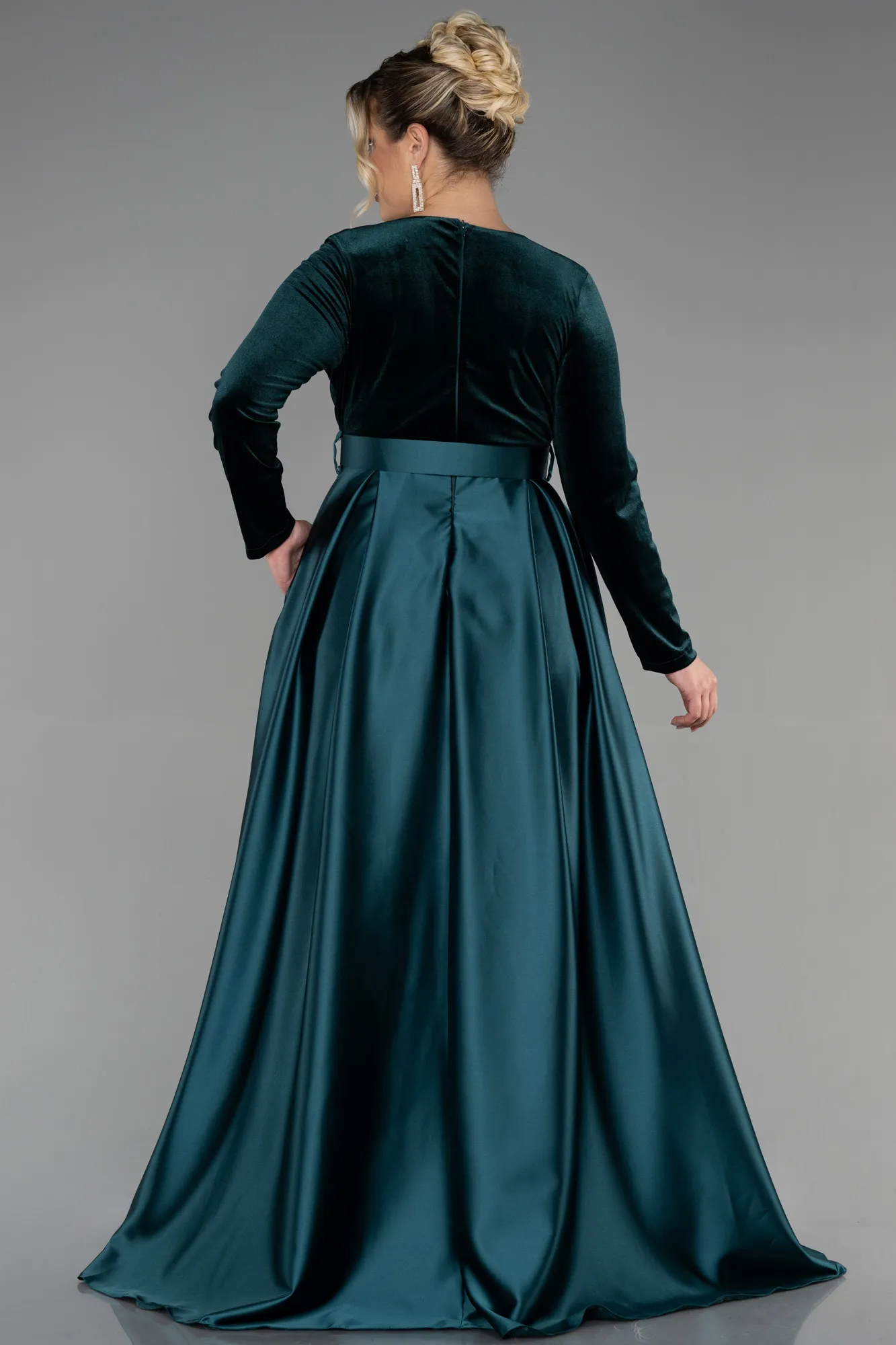 Emerald Green-Long Velvet Oversized Evening Dress ABU3389