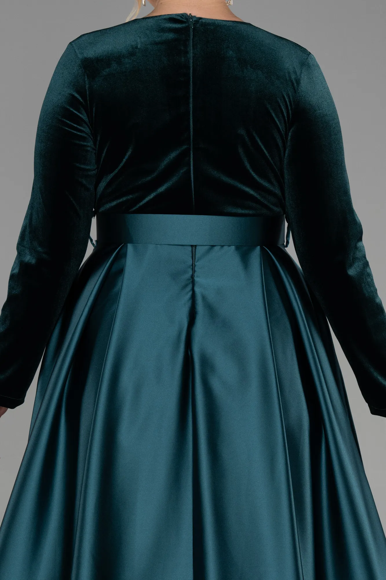 Emerald Green-Long Velvet Oversized Evening Dress ABU3389