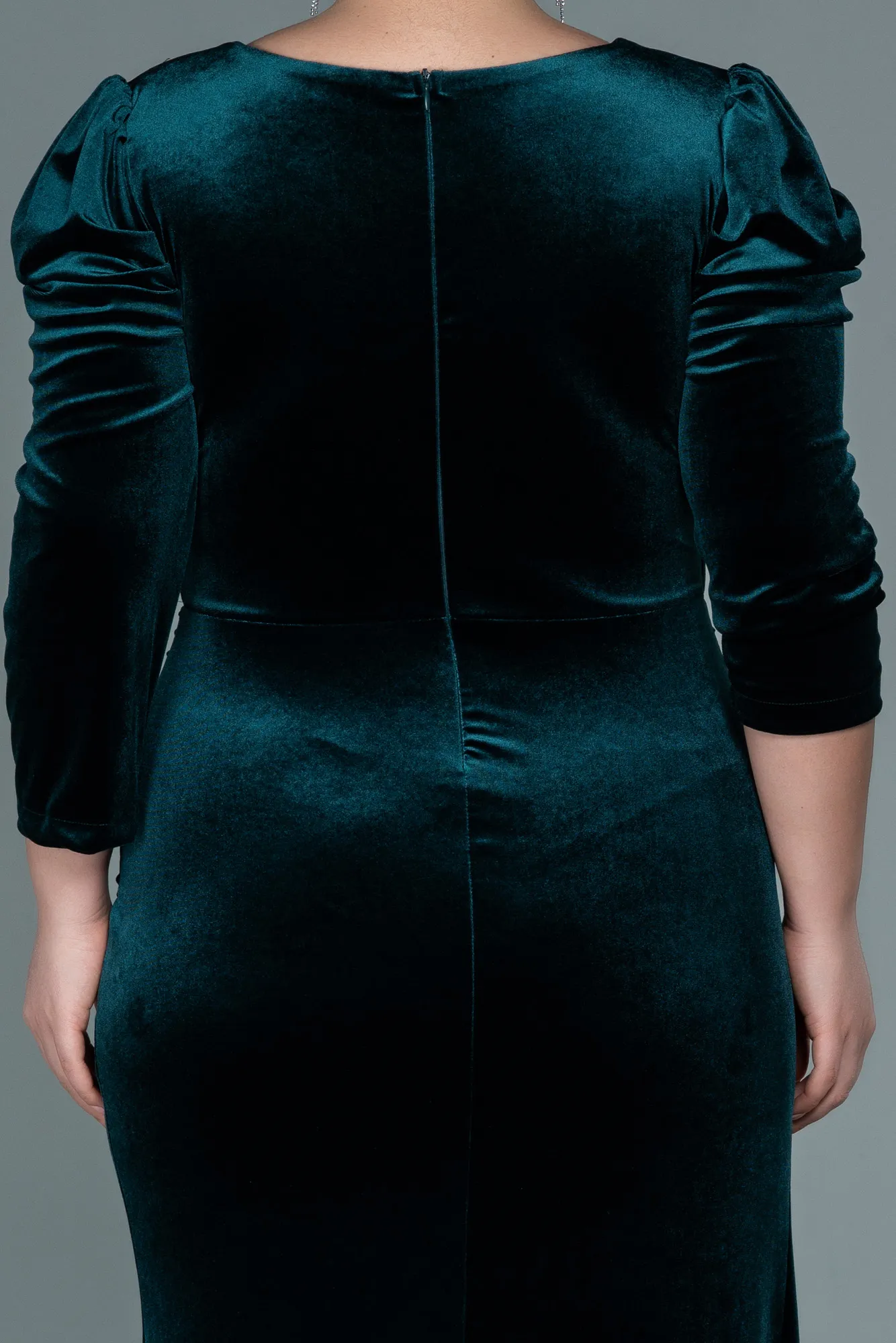 Emerald Green-Long Velvet Plus Size Evening Dress ABU2697