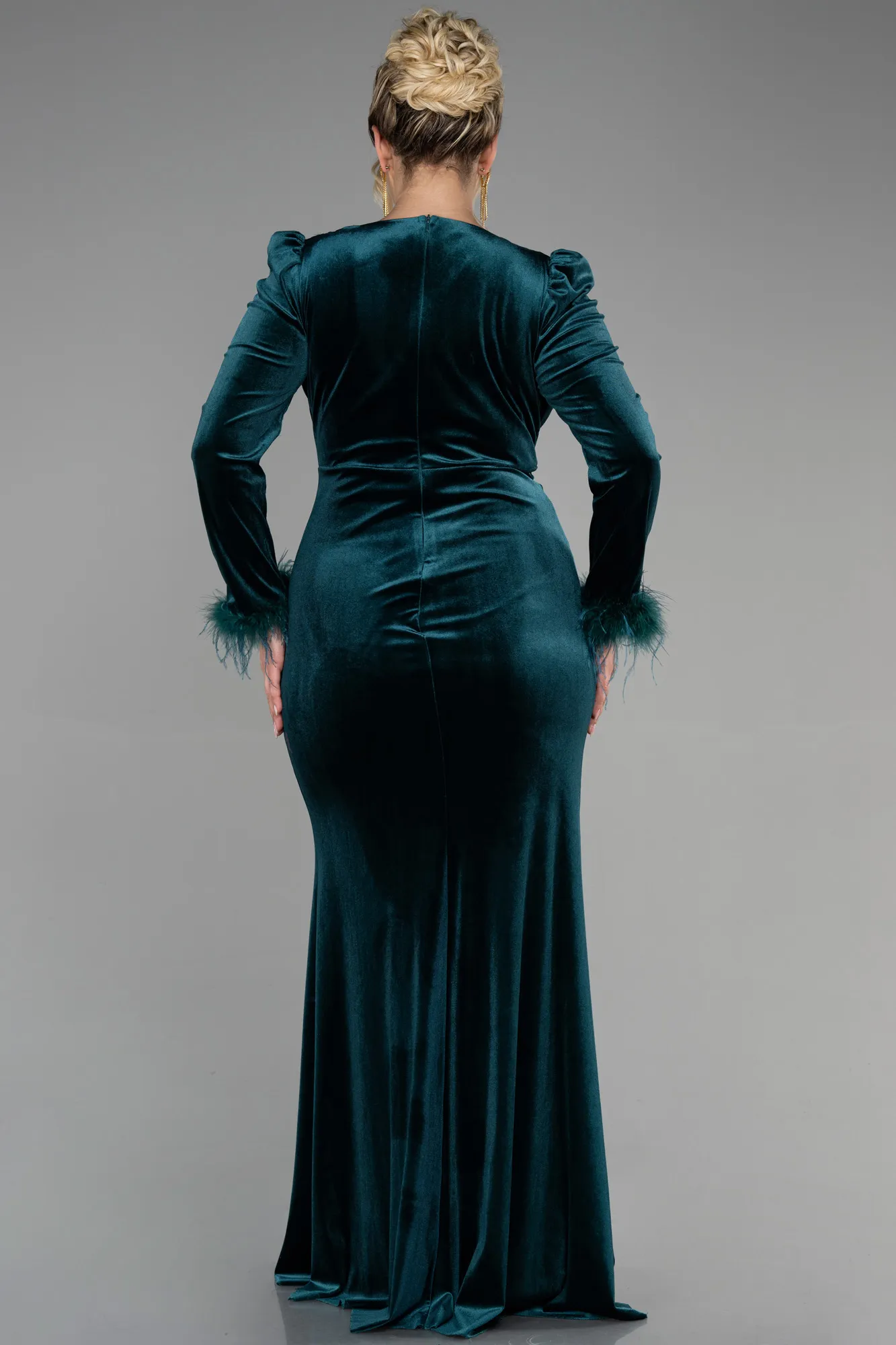 Emerald Green-Long Velvet Velvet Oversized Evening Dress ABU3394