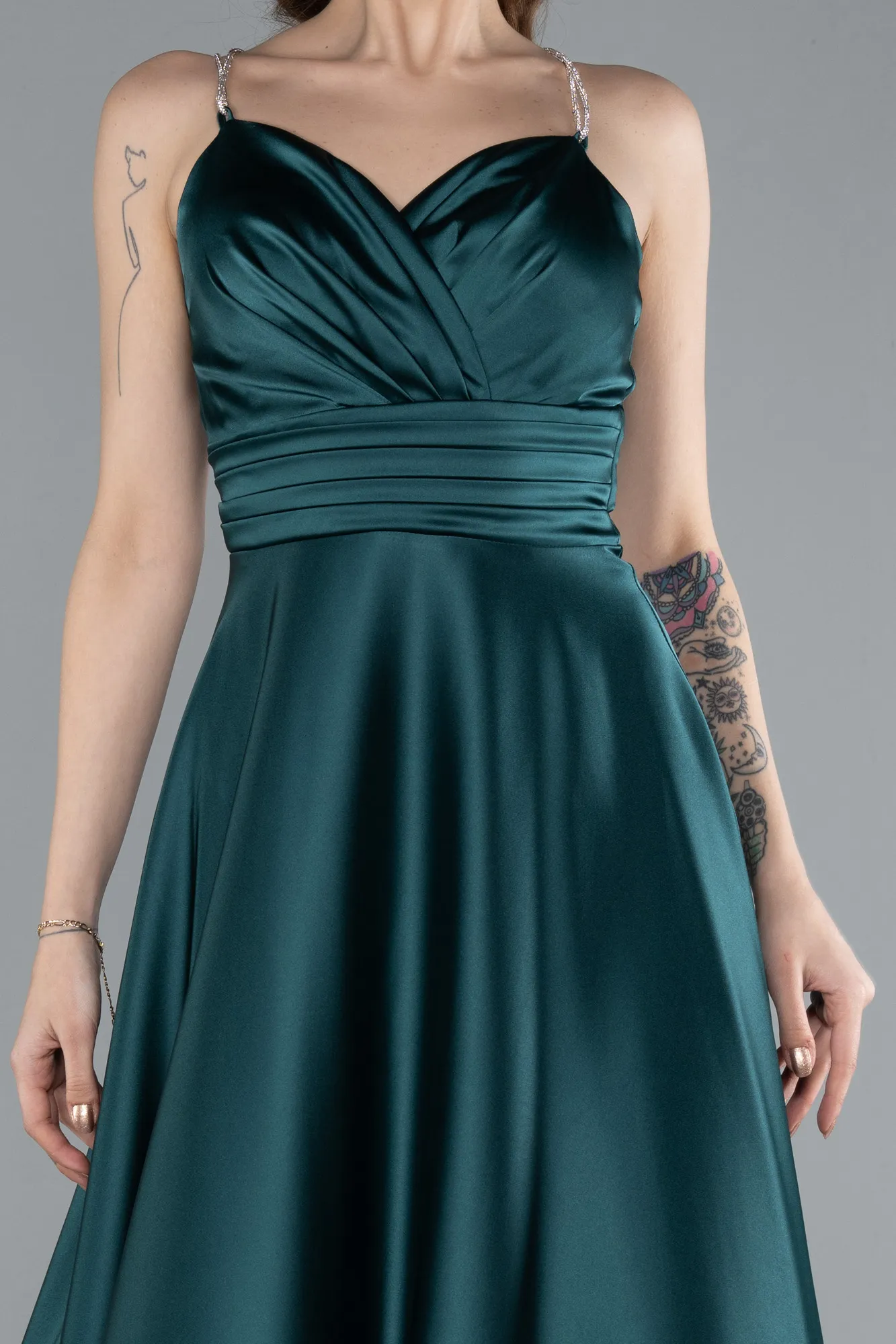 Emerald Green-Low Cut Back Long Satin Prom Dress ABU4702
