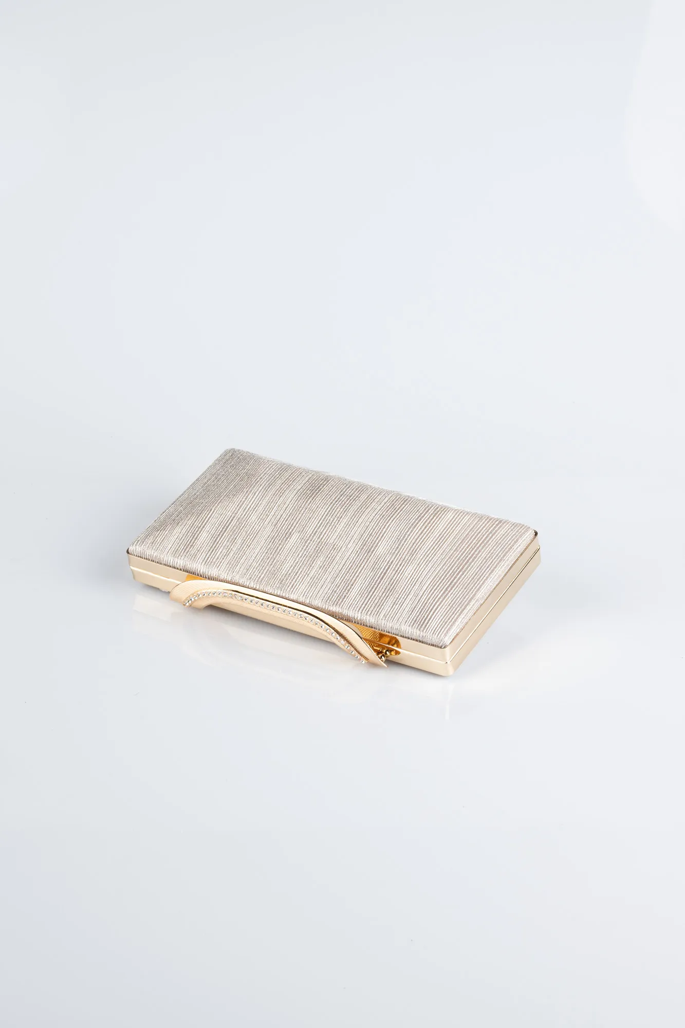 Gold-Laser Cut Evening Bag V729