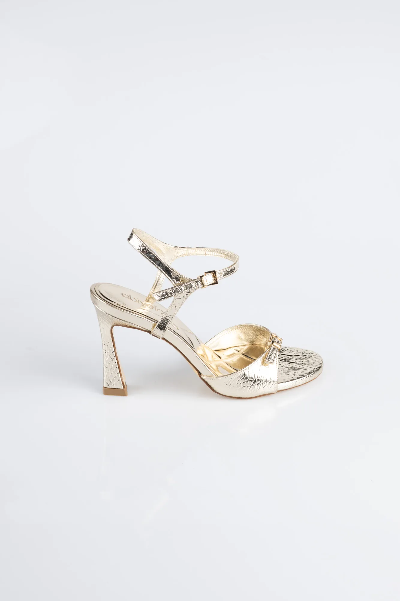 Gold-Patent Leather Evening Shoe AB1141