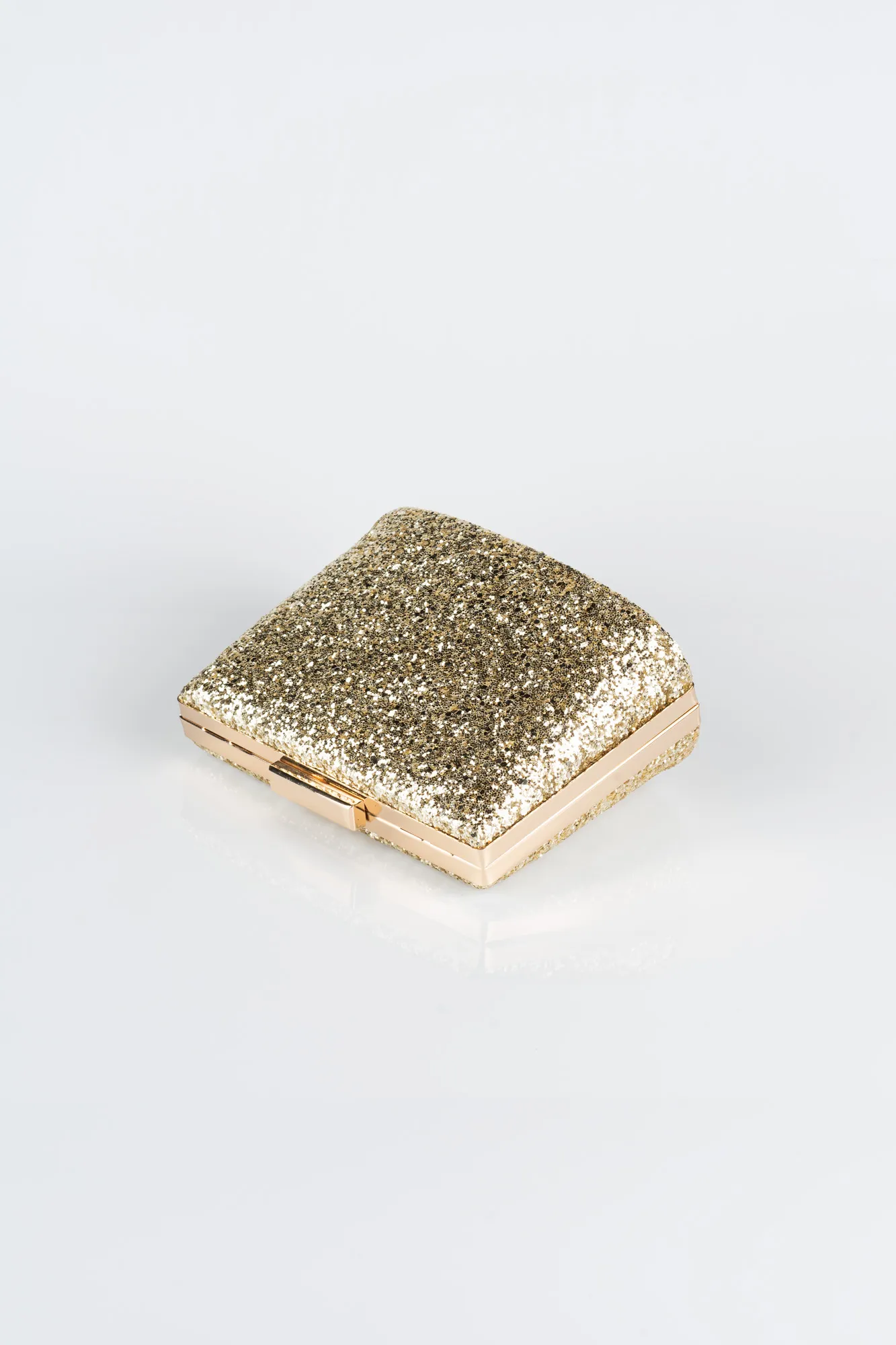 Gold-Scaly Box Bag V288