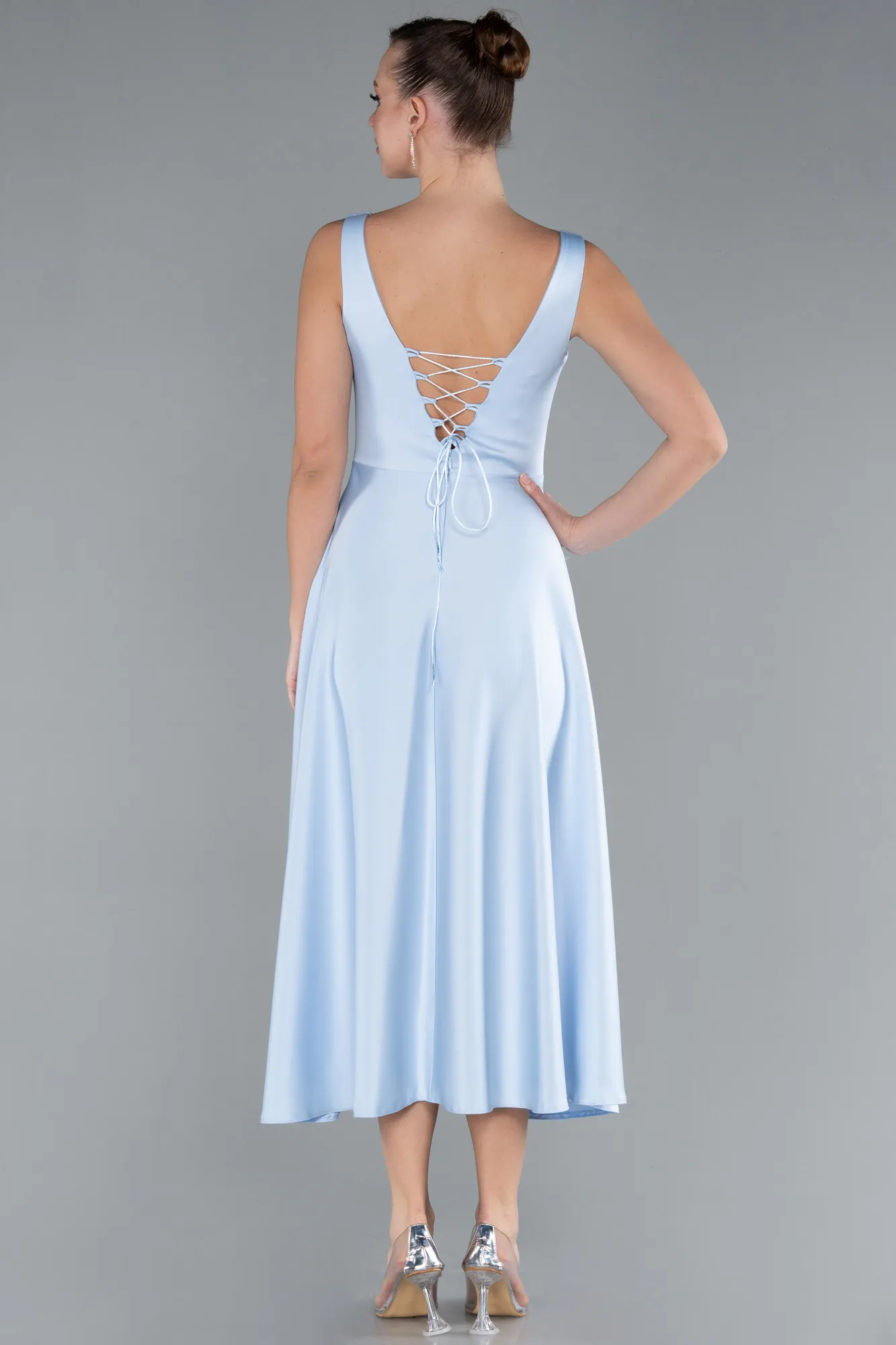 Ice Blue-Elegant Scoop Neck Sleeveless Midi Satin Cocktail Dress ABK2234