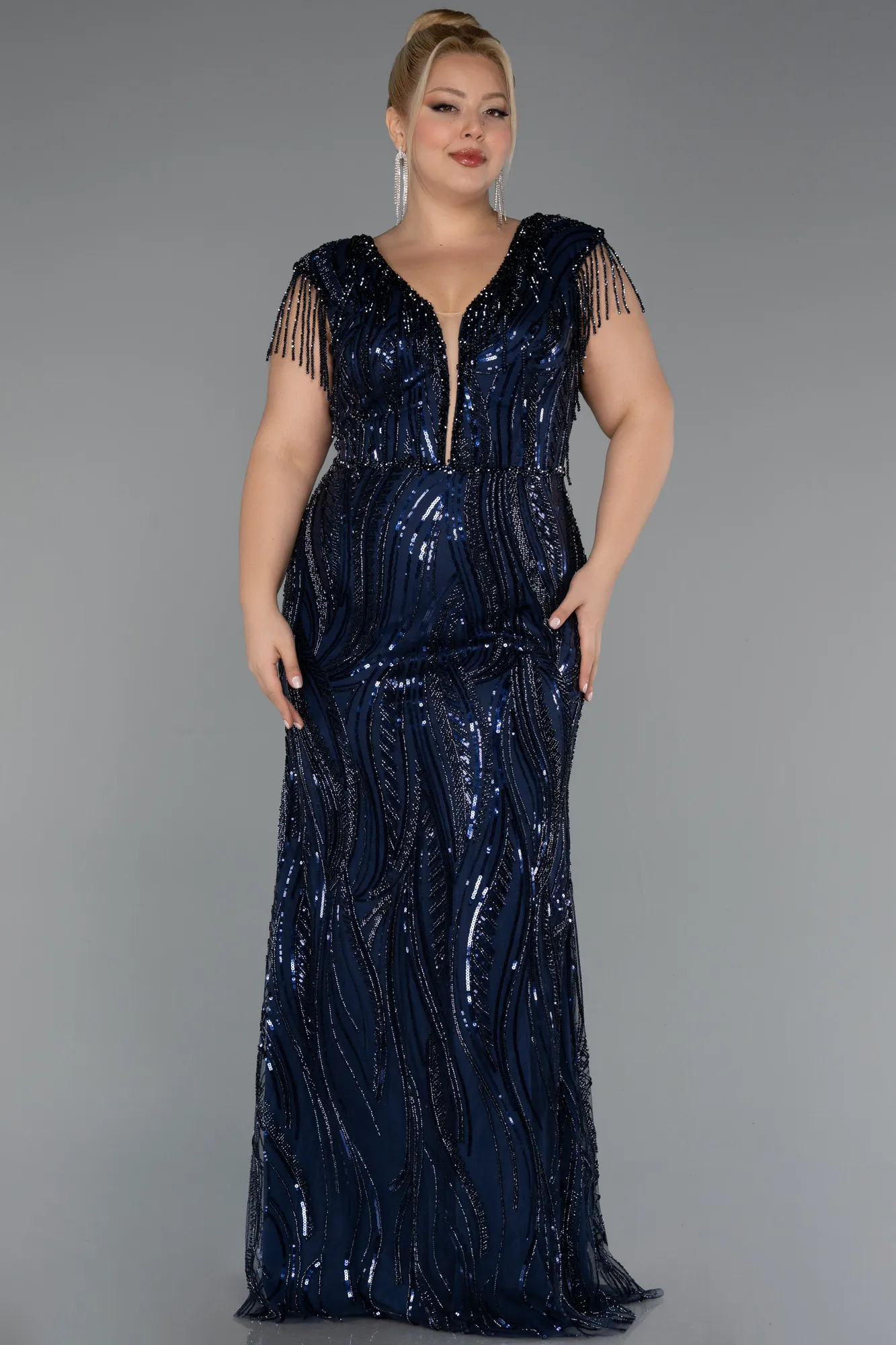 Navy Blue-Beaded Detailed V Neck Long Sequined Plus Size Evening Gown ABU5577