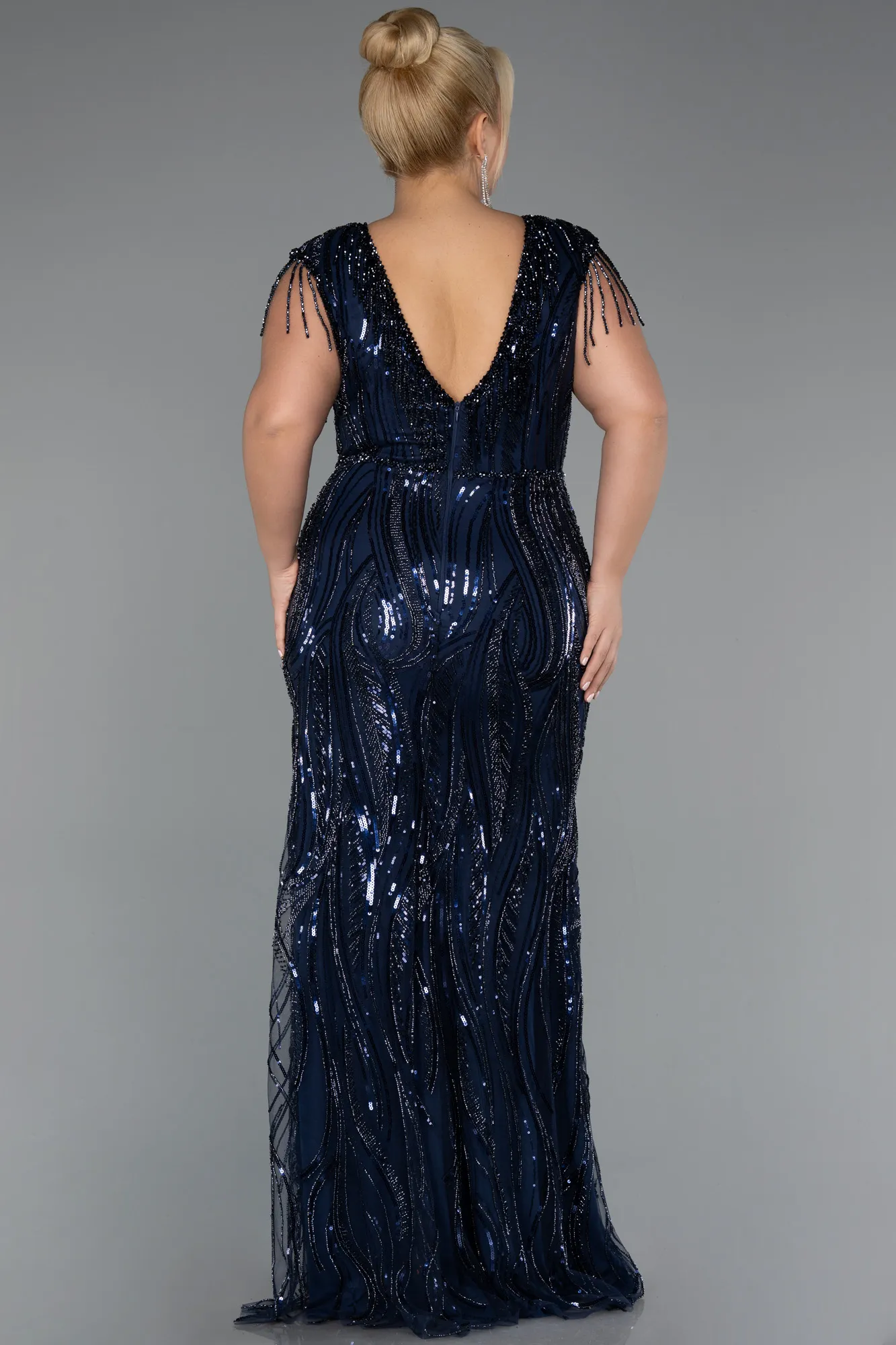 Navy Blue-Beaded Detailed V Neck Long Sequined Plus Size Evening Gown ABU5577