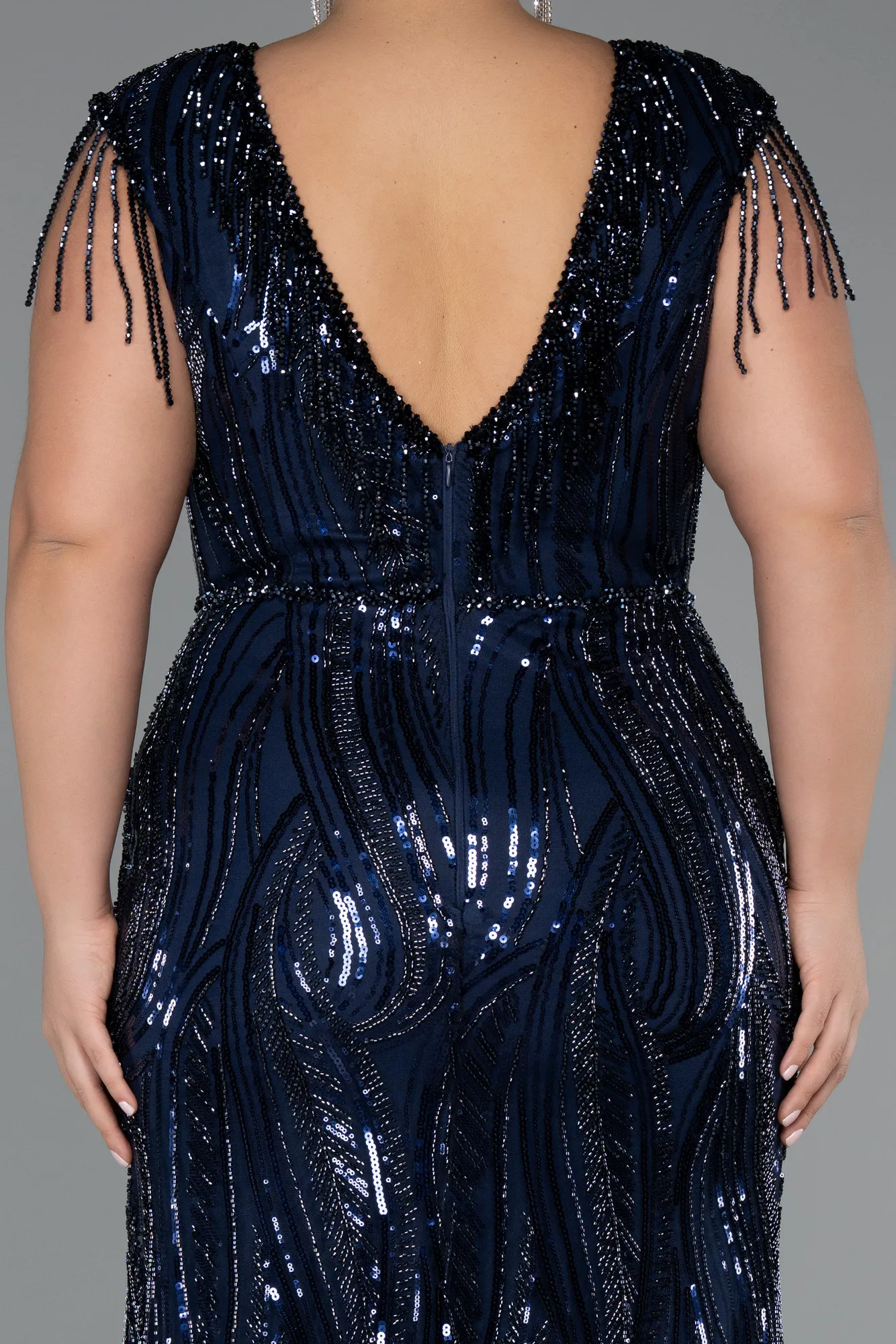 Navy Blue-Beaded Detailed V Neck Long Sequined Plus Size Evening Gown ABU5577