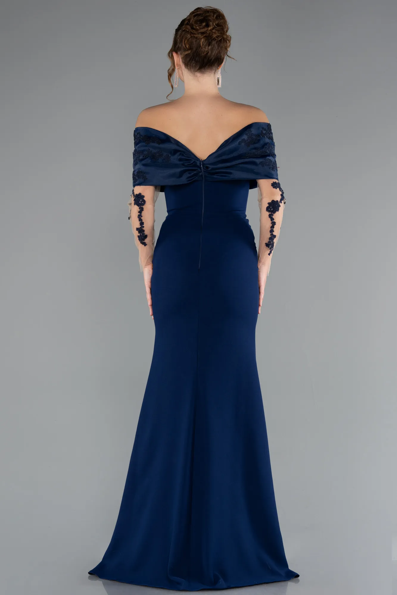 Navy Blue-Boat Neck Guipure Long Sleeve Fishtail Evening Dress ABU4343