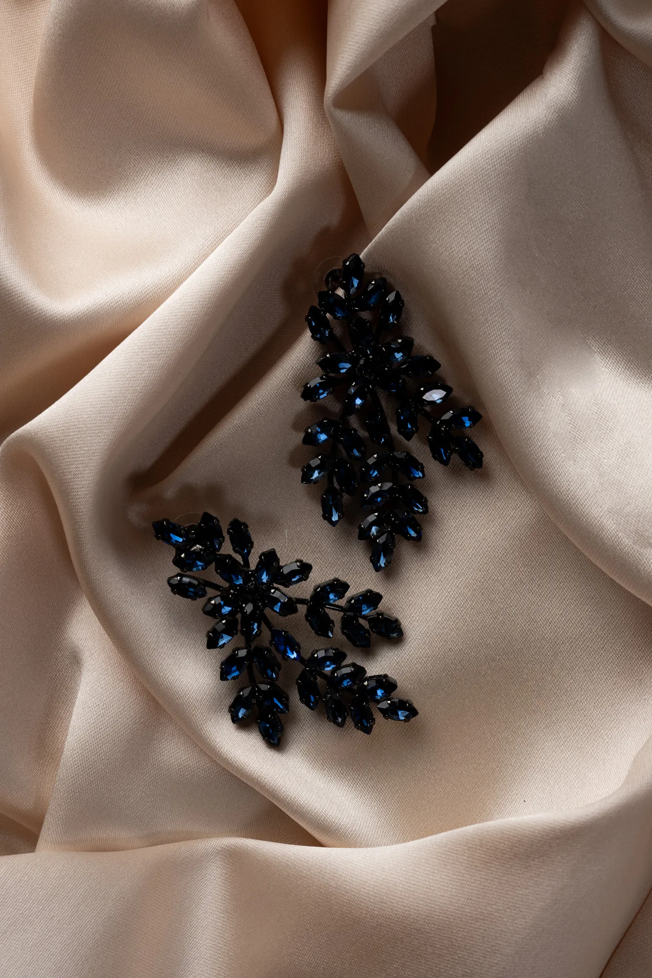 Navy Blue-Earring HP654