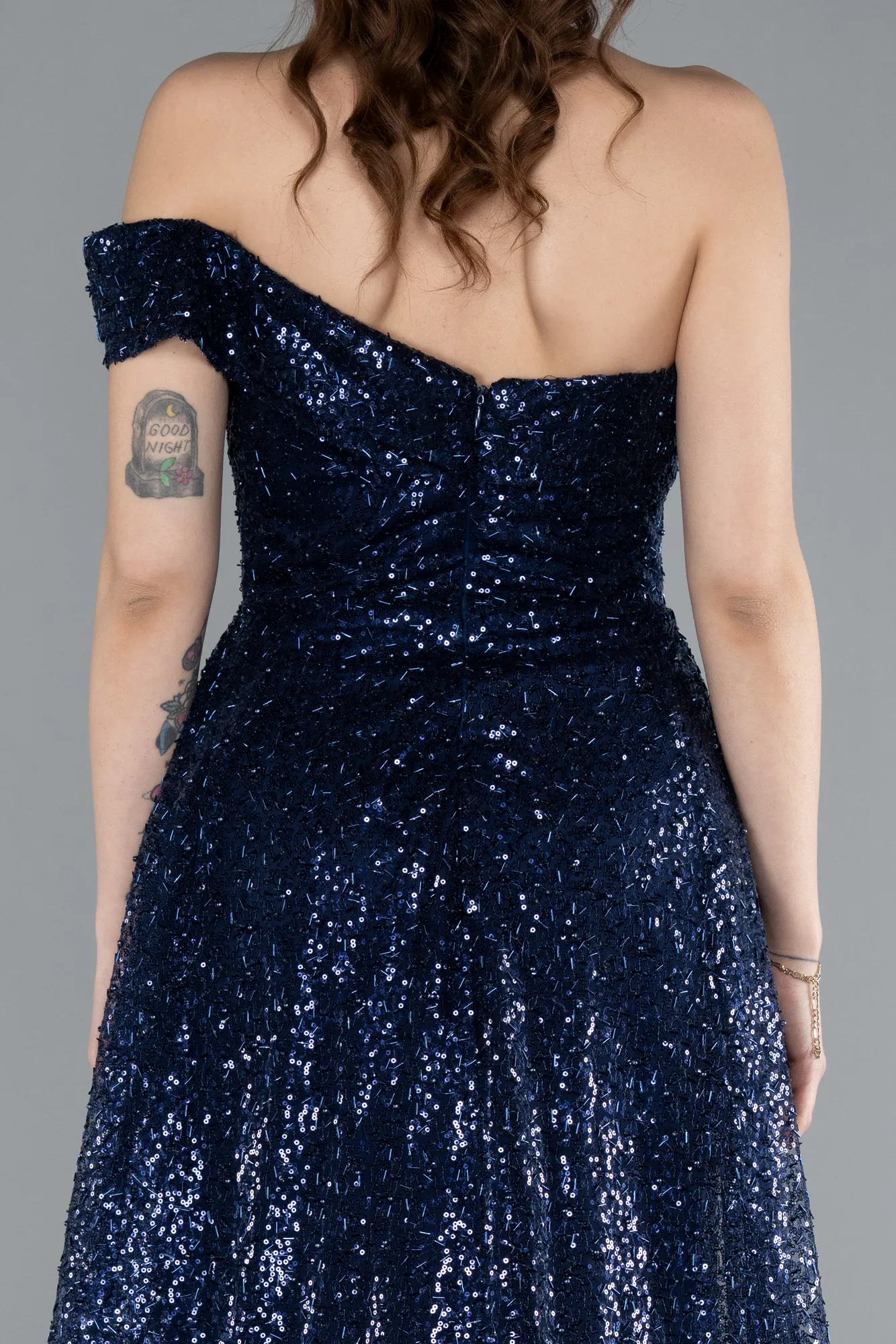 Navy Blue-One Shoulder Taıled Sequined Long Evening Gown ABU4691