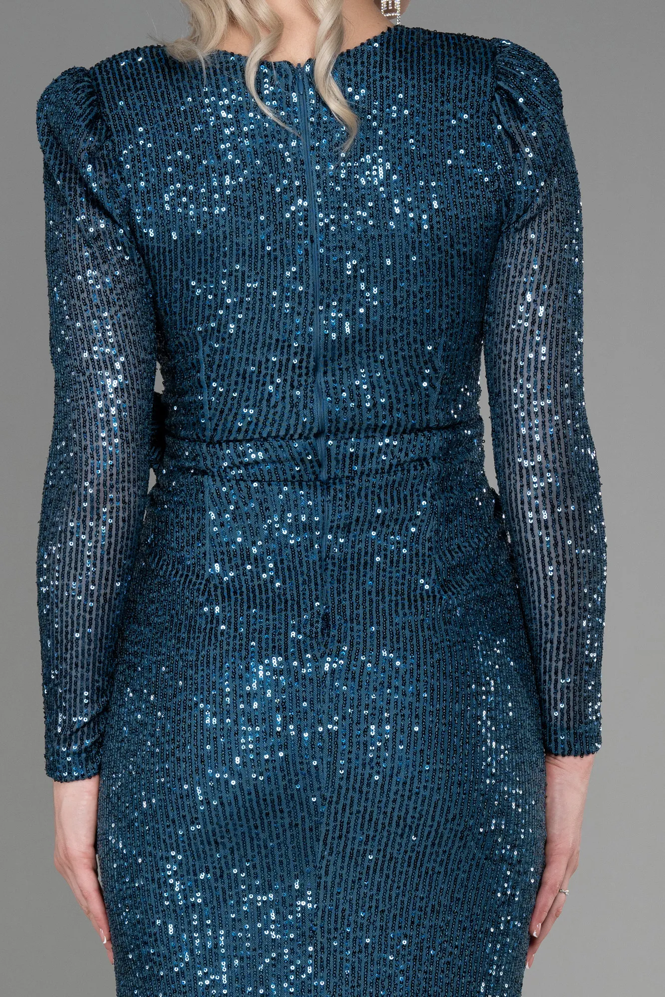 Oil Green-Long Scaly Invitation Dress ABU3230