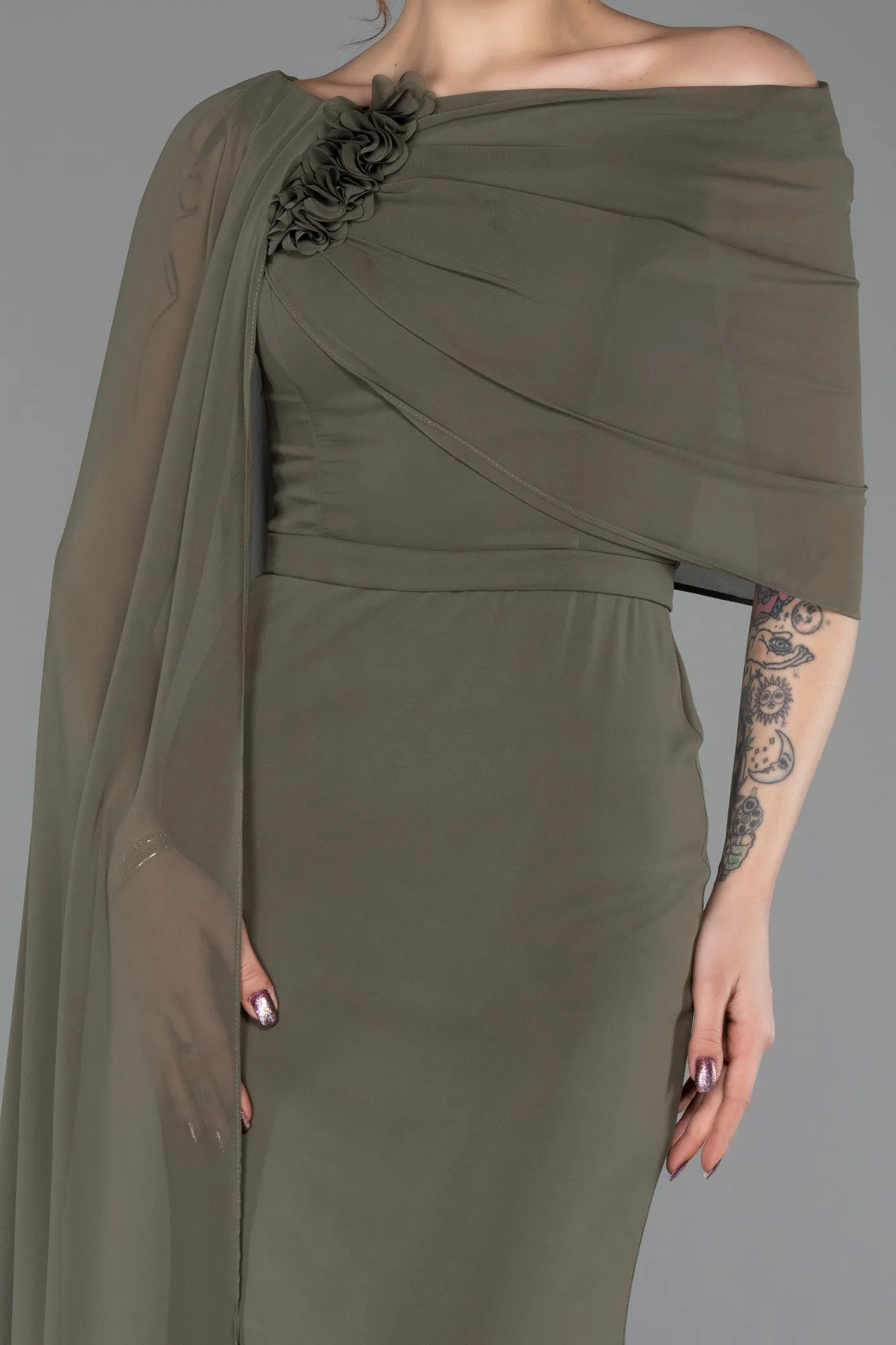 Olive Drab-Long Chiffon Evening Dress ABU5418