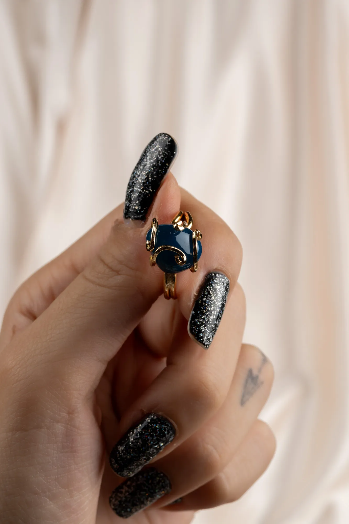 Parlement Blue-Ring PT681