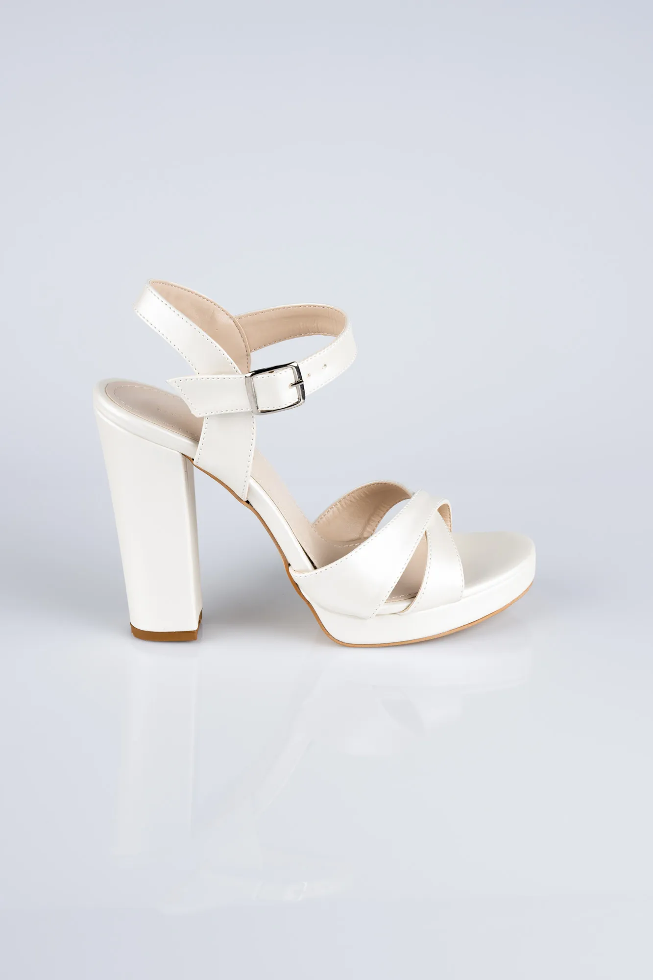 Pearl-Leather Evening Shoe ABD1408