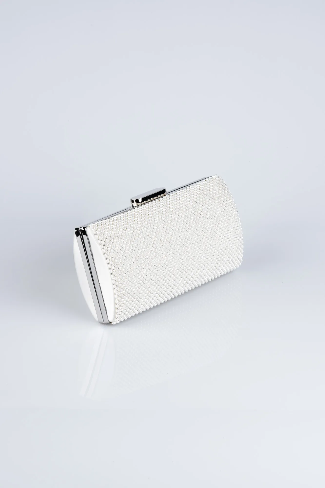 Pearl-Satin Box Bag V363