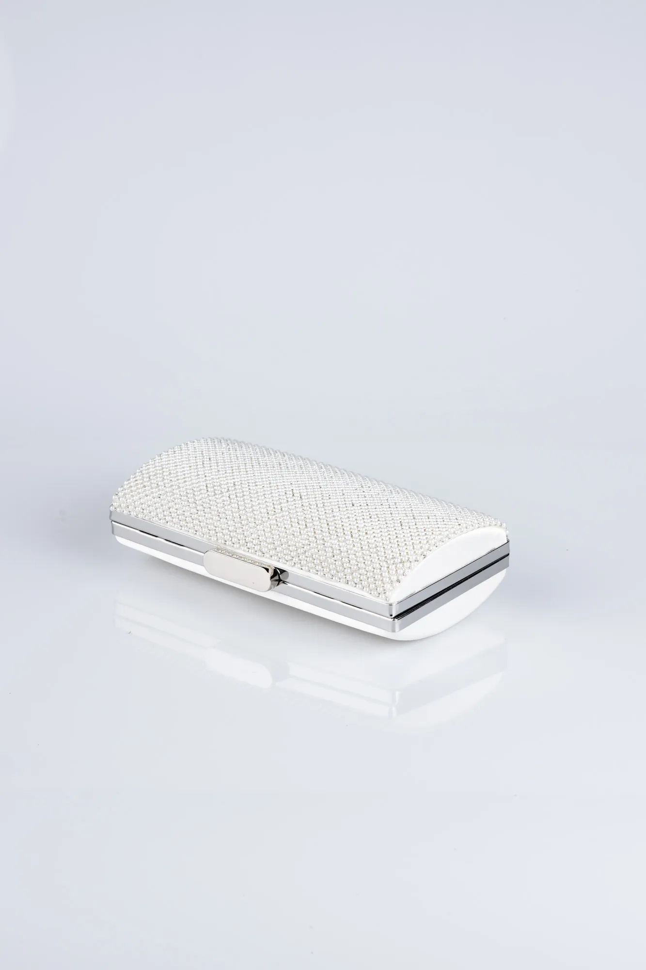 Pearl-Satin Box Bag V363