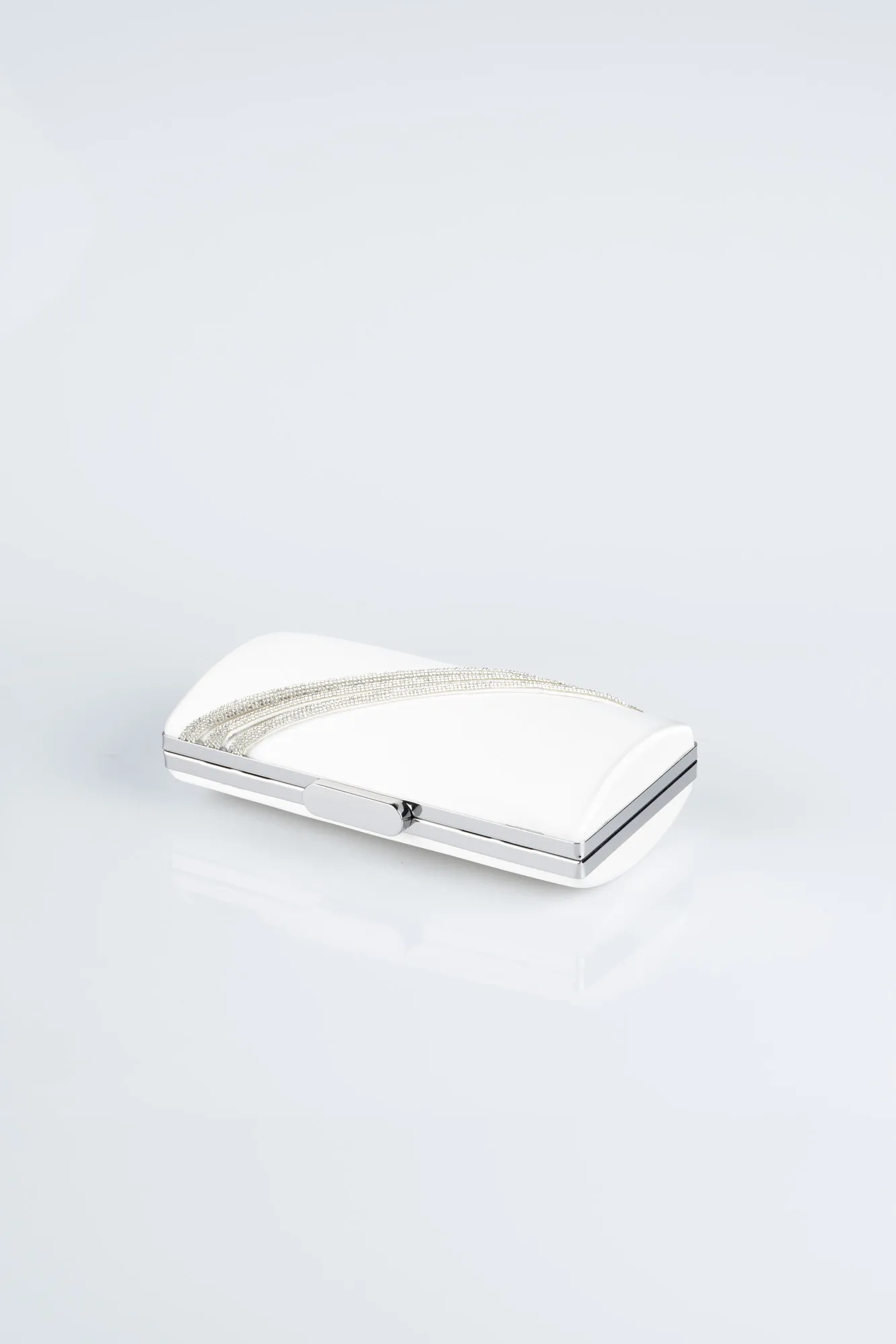 Pearl-Satin Night Bag VT9233