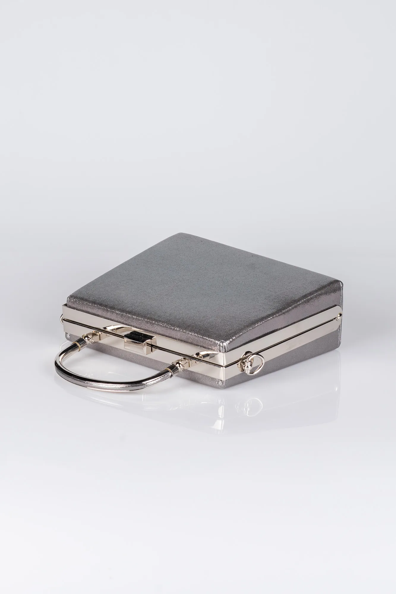 Platinum-Prd Box Bag V294