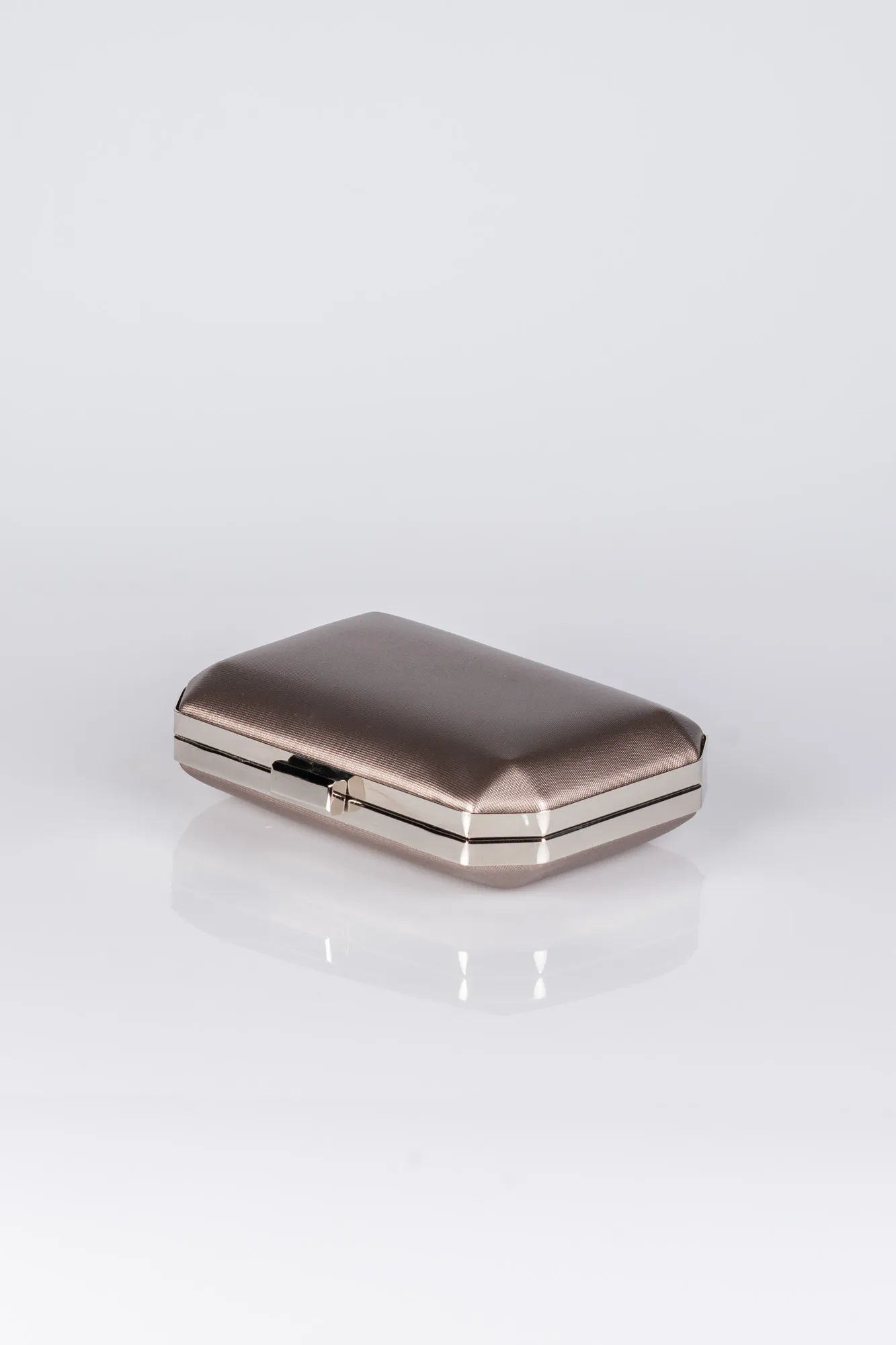 Platinum-Prd Box Bag V291