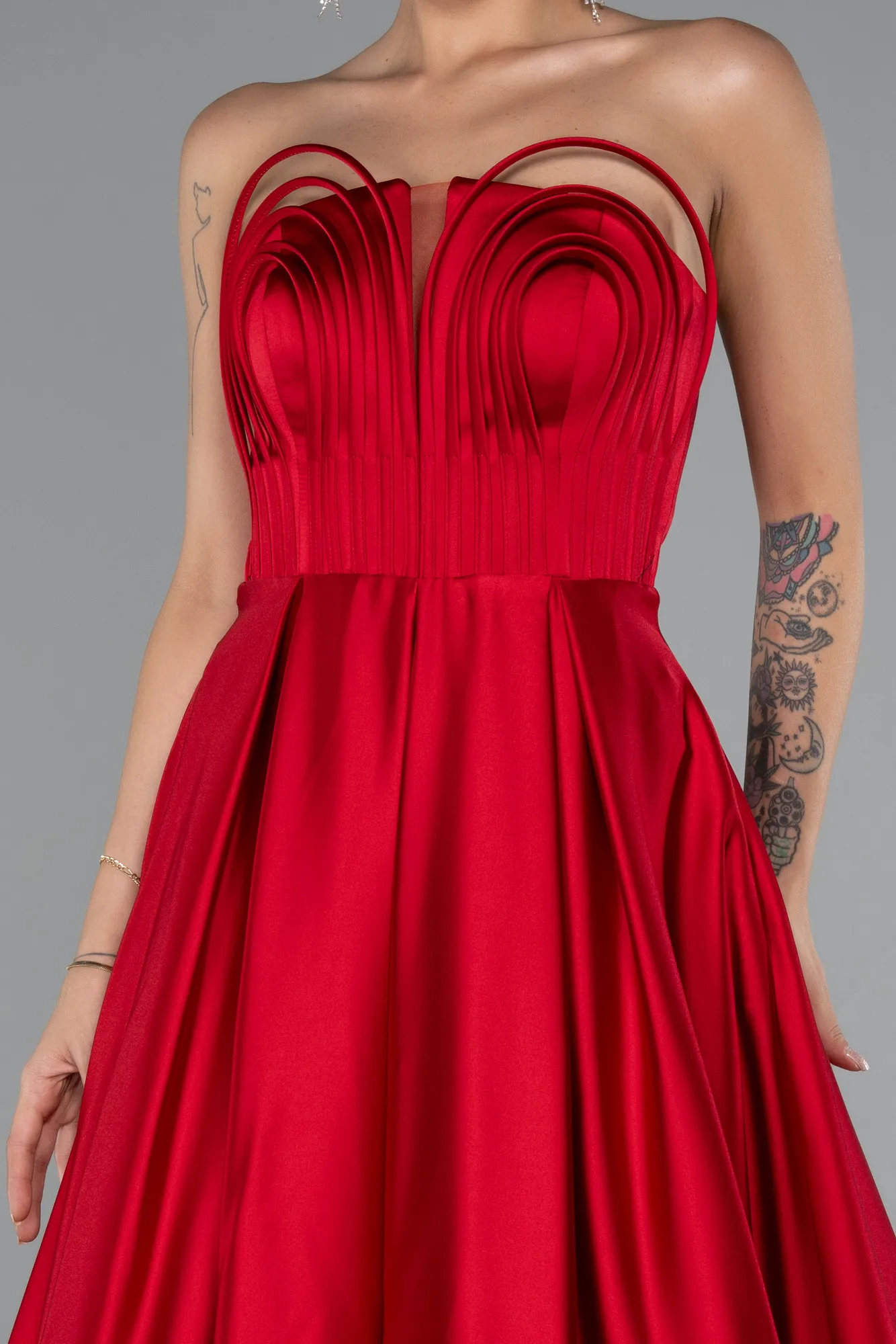 Red-Long Satin Prom Gown ABU5105