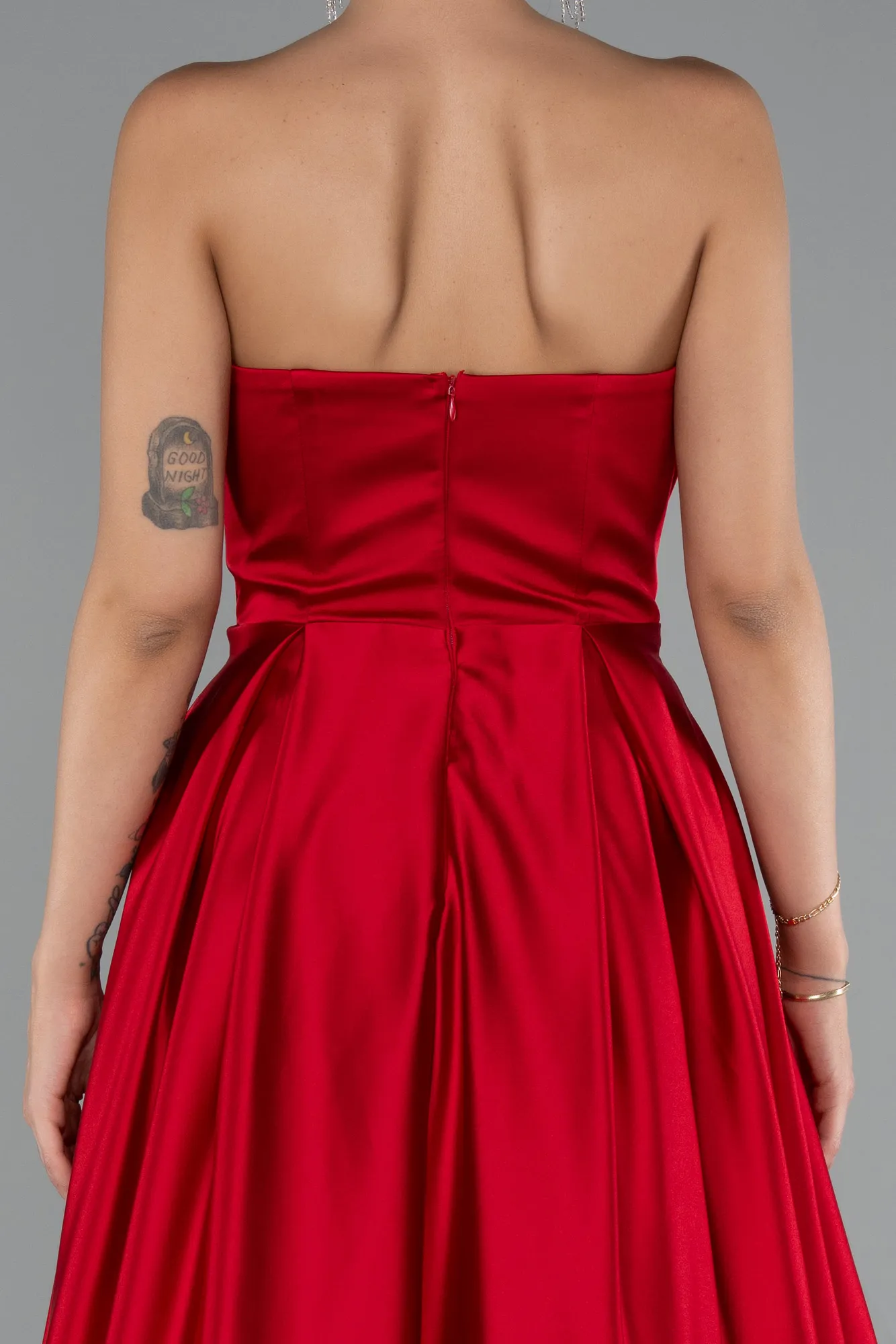 Red-Long Satin Prom Gown ABU5105