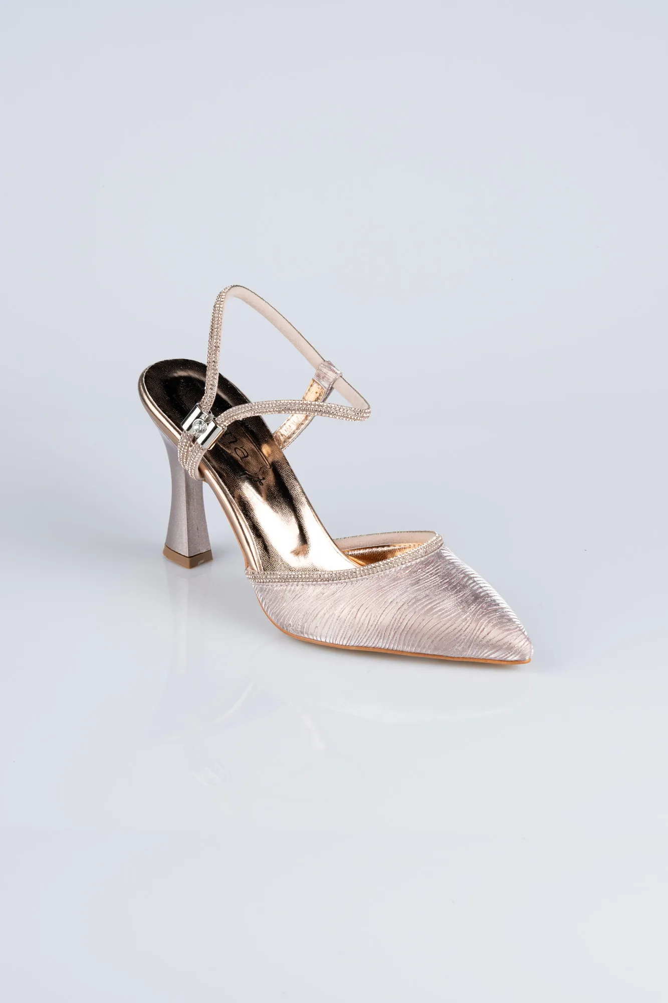 Rose-Laser Cut Stiletto MJ5150