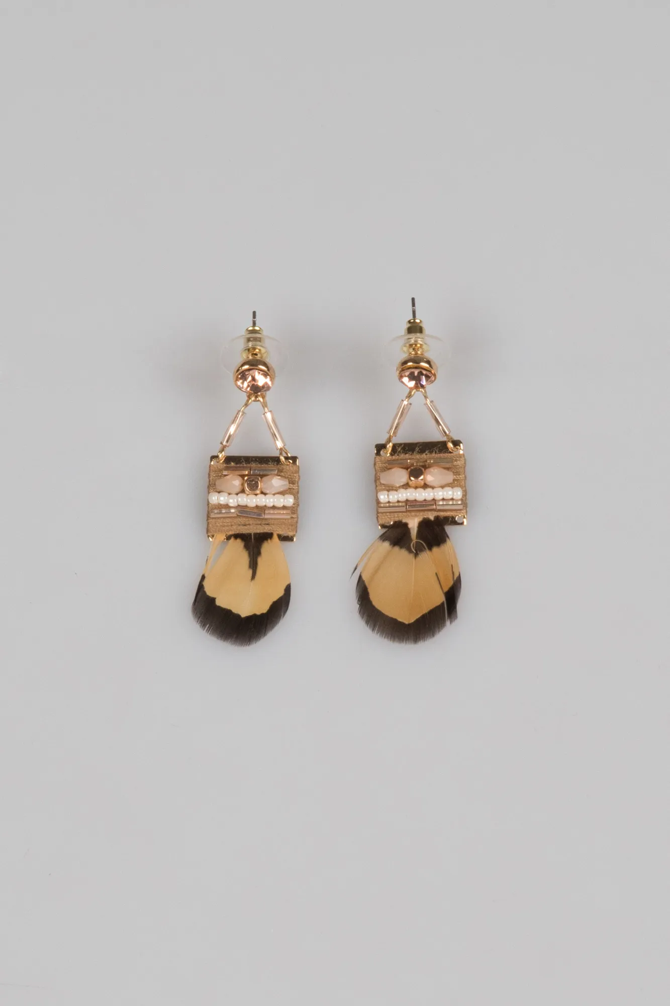 Saffron-Earring BT136