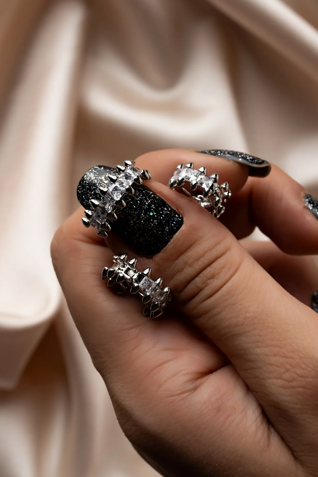 Silver-Earring PT730