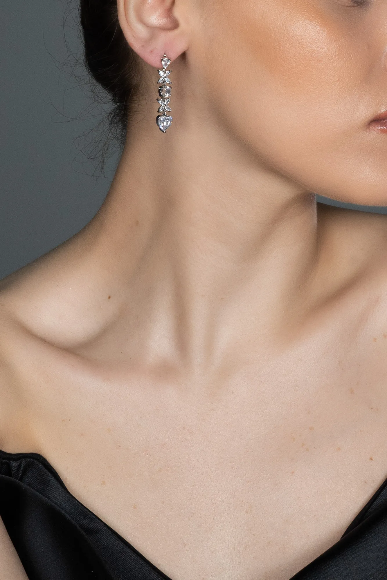 Silver-Earring UK563