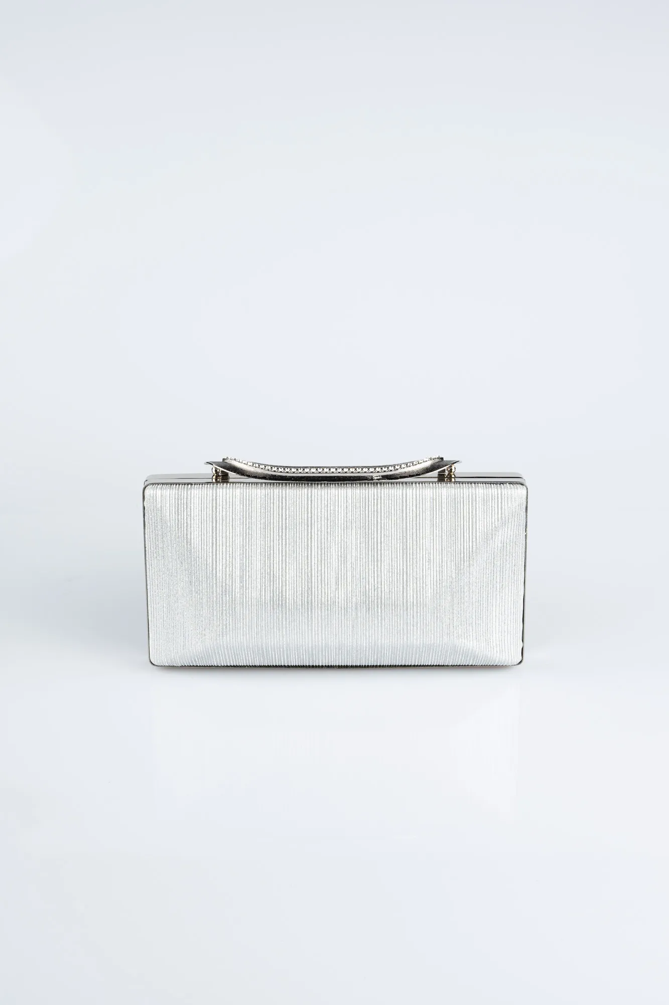 Silver-Laser Cut Evening Bag V729