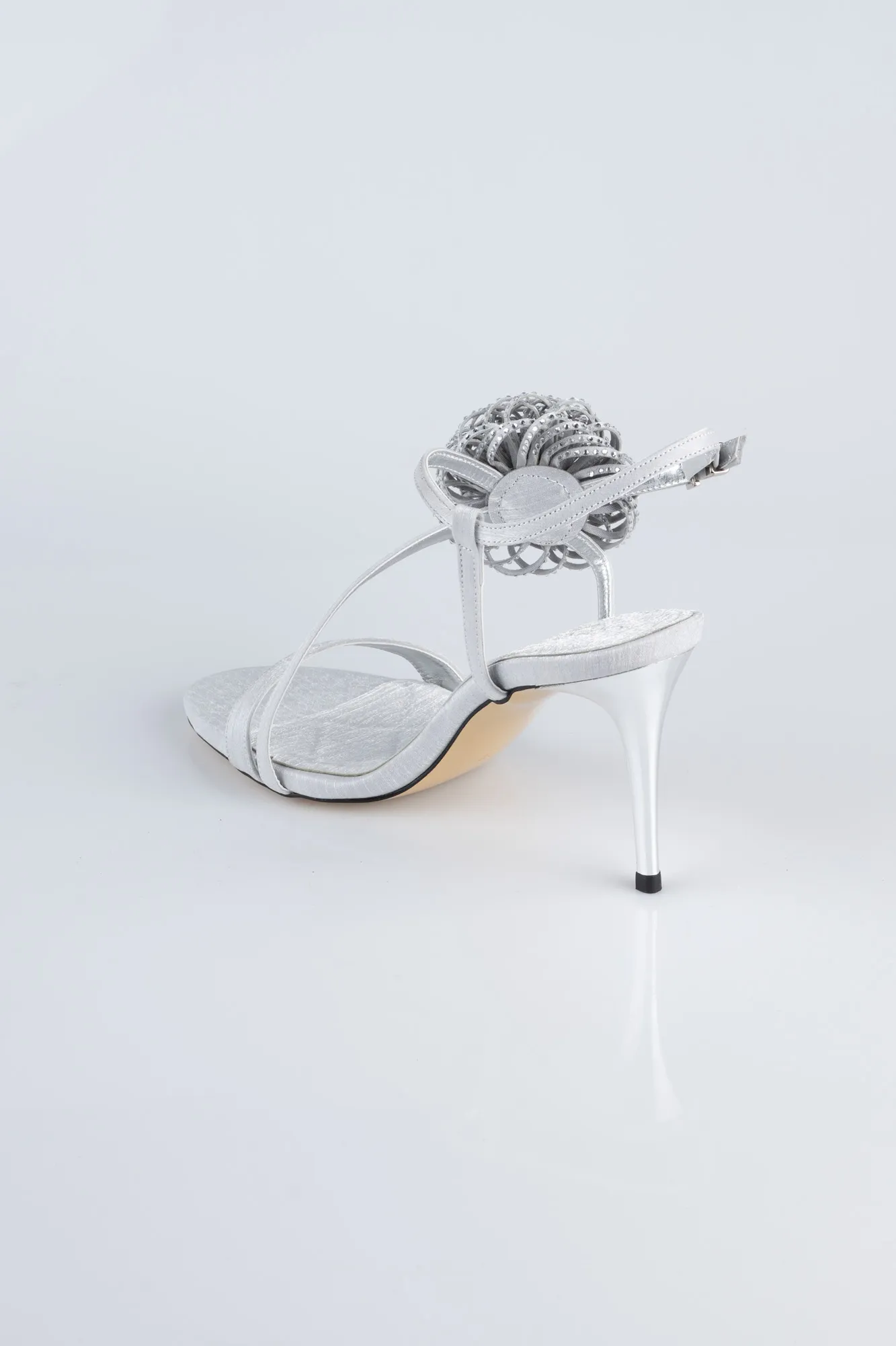 Silver-Satin Evening Shoe AB1144