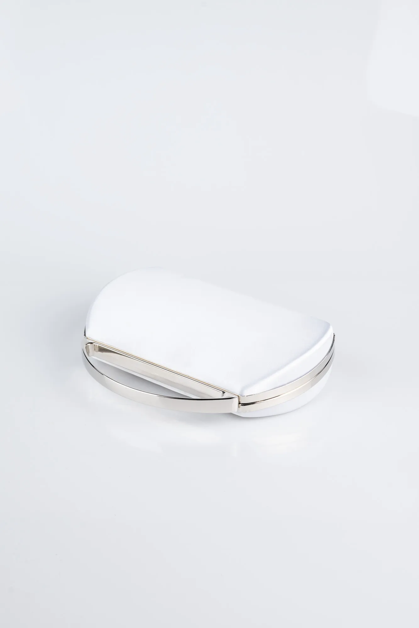 Silver-Satin Night Bag V351