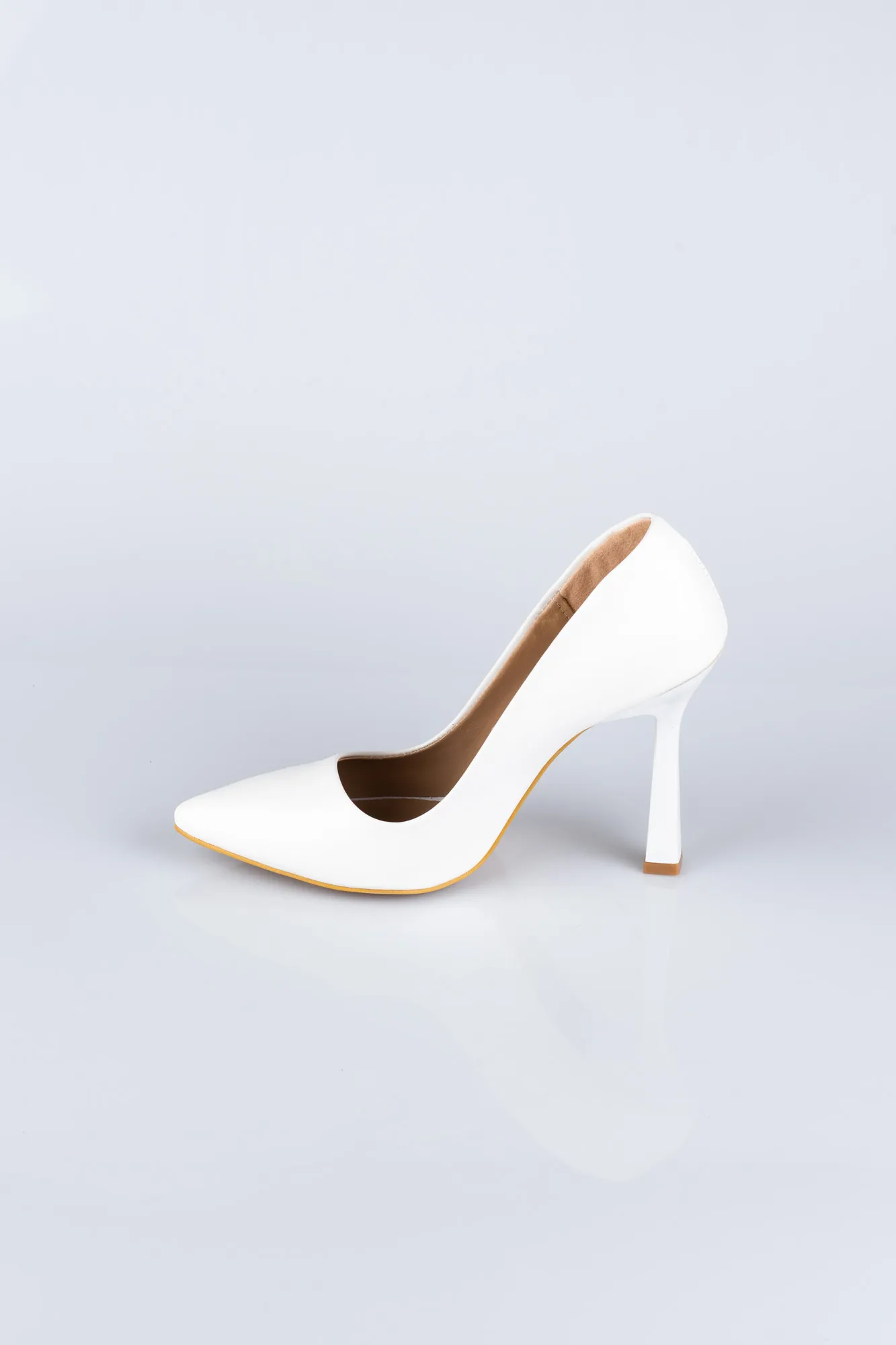 White-Leather Stiletto ABD1100