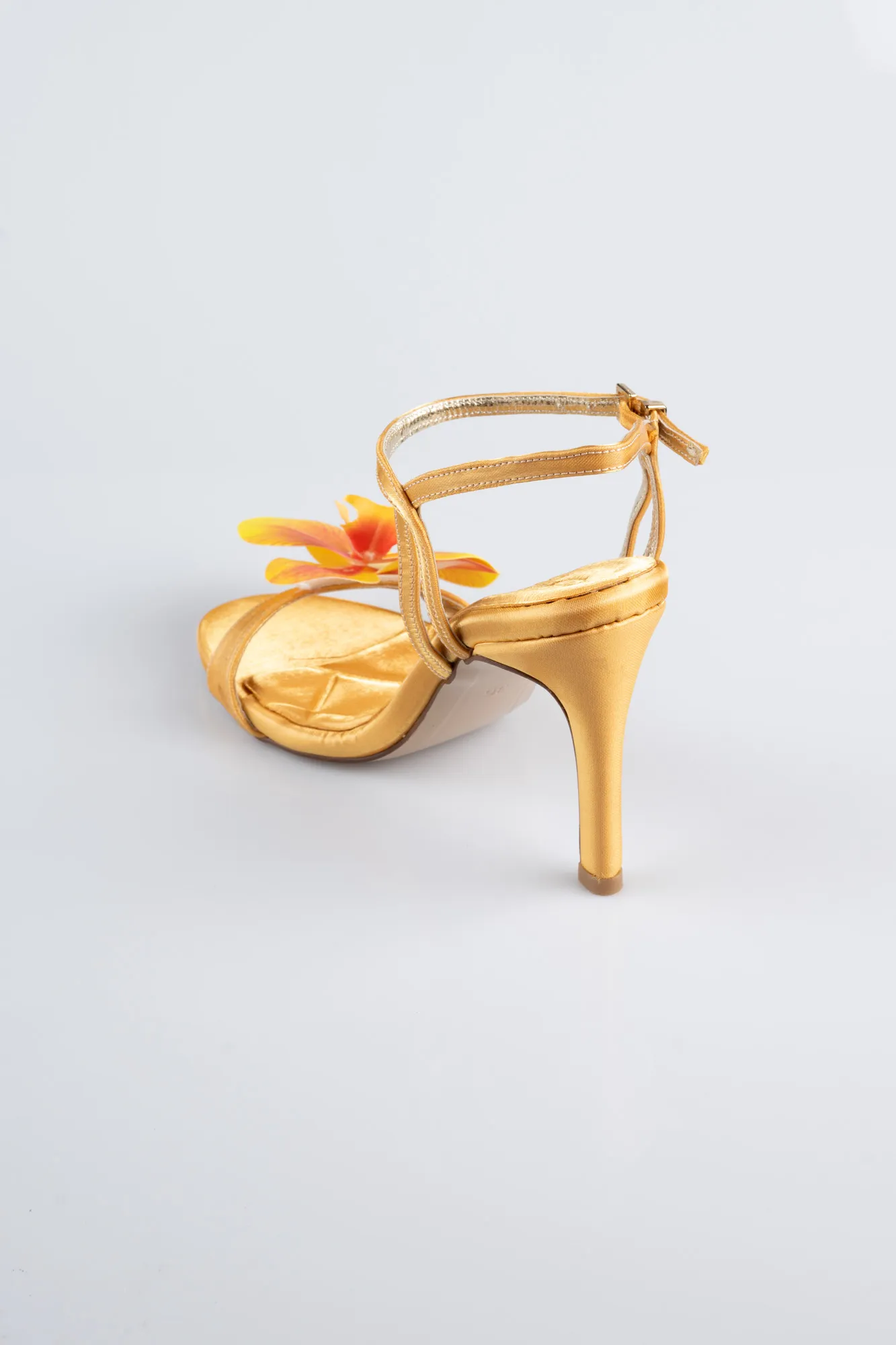 Yellow-Satin Evening Shoe AB1151